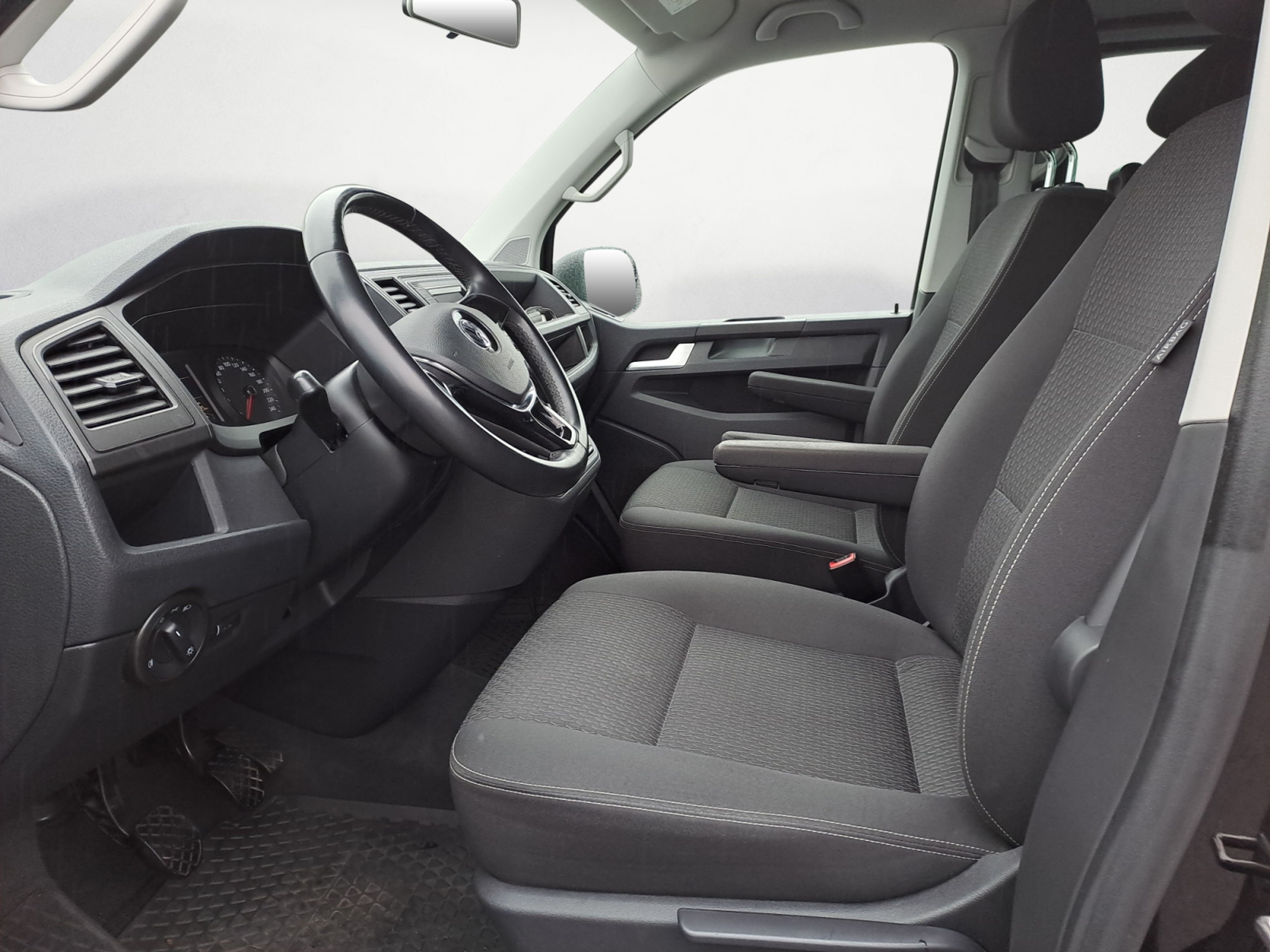 Volkswagen - T6 Multivan Kurz Trendline