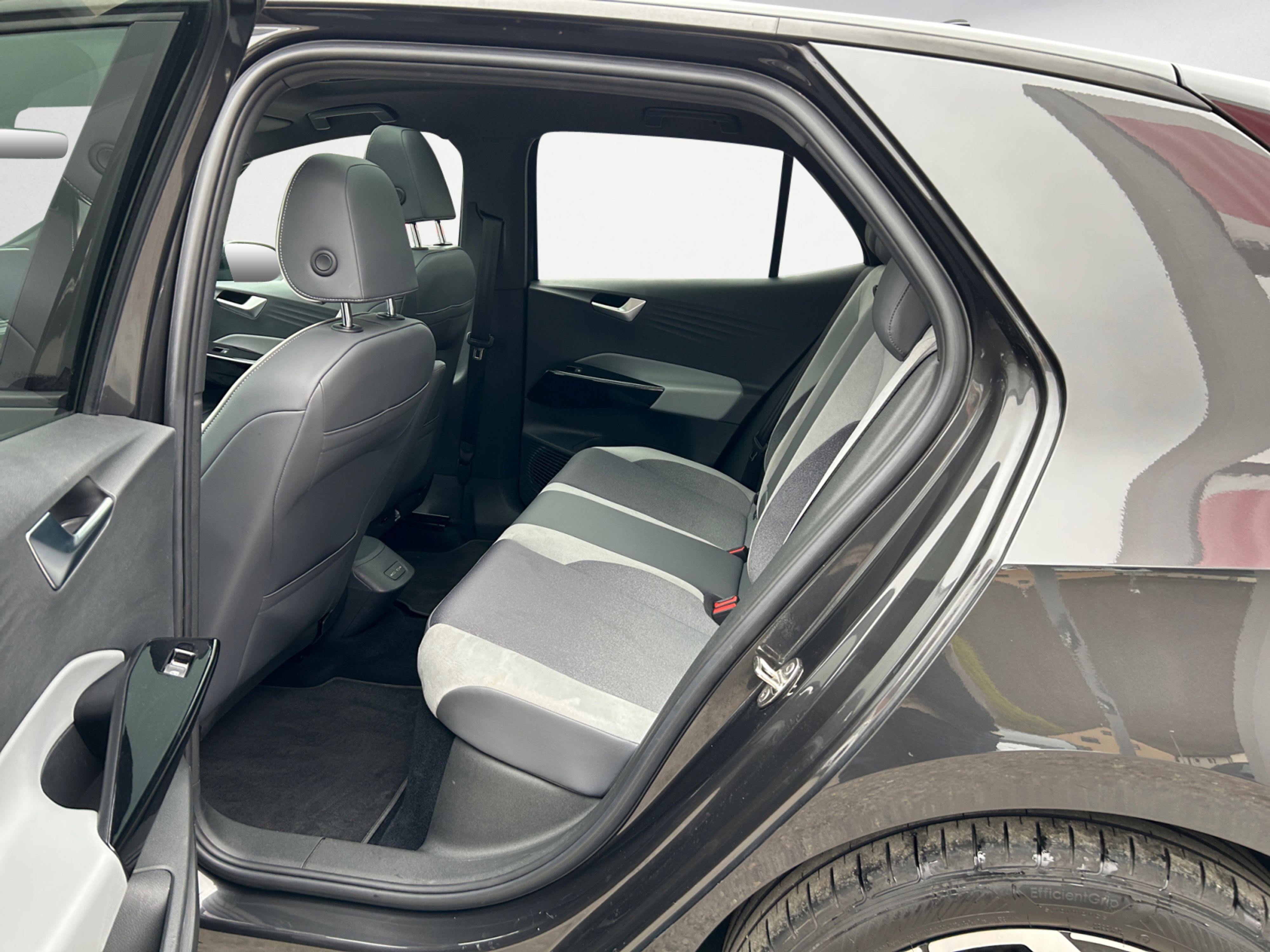 Volkswagen - ID.3 Performance Upgrade Pro Family
