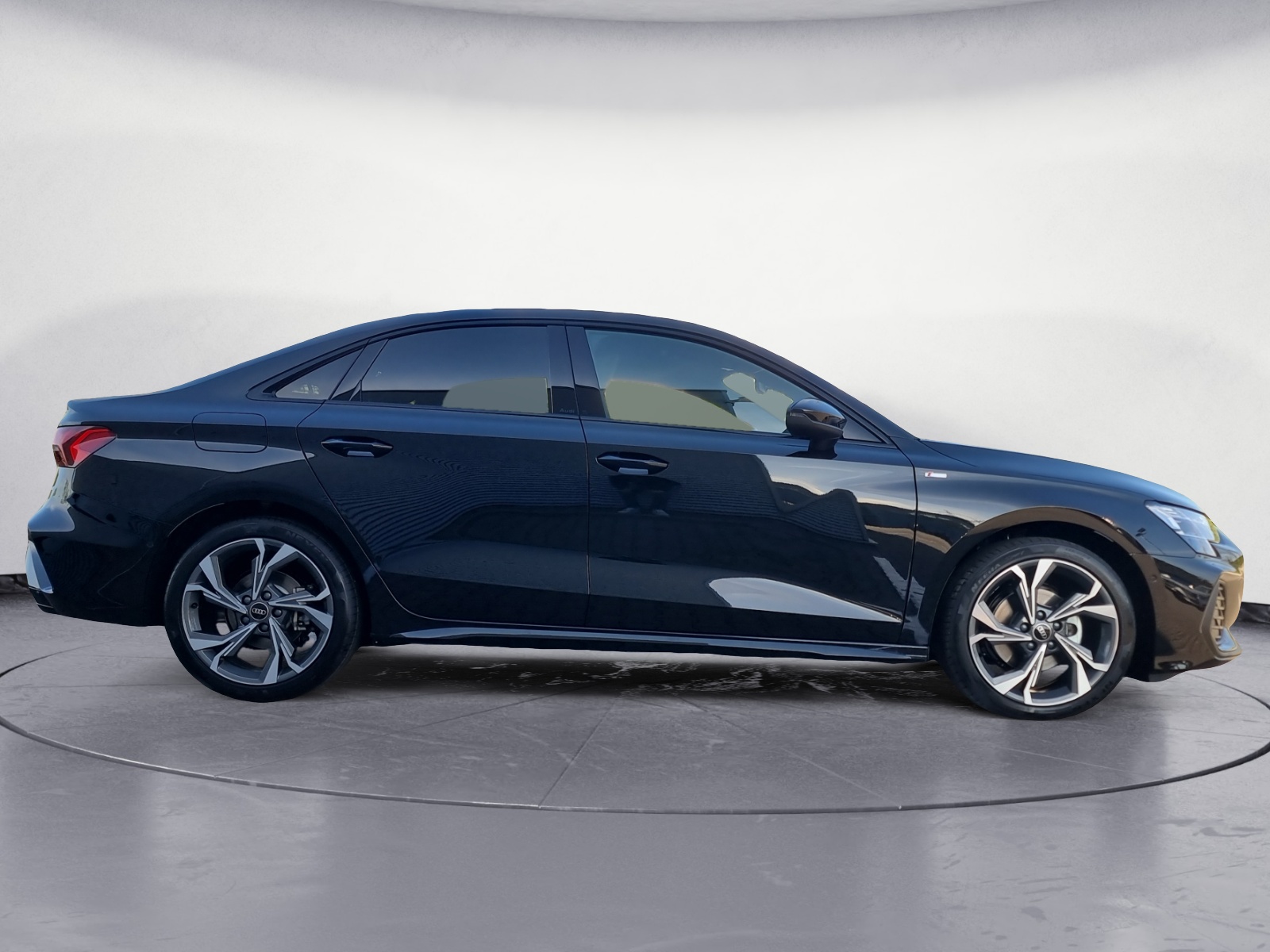 Audi - A3 Limousine S line 35 TFSI 110(150 ) kW(PS) S tronic