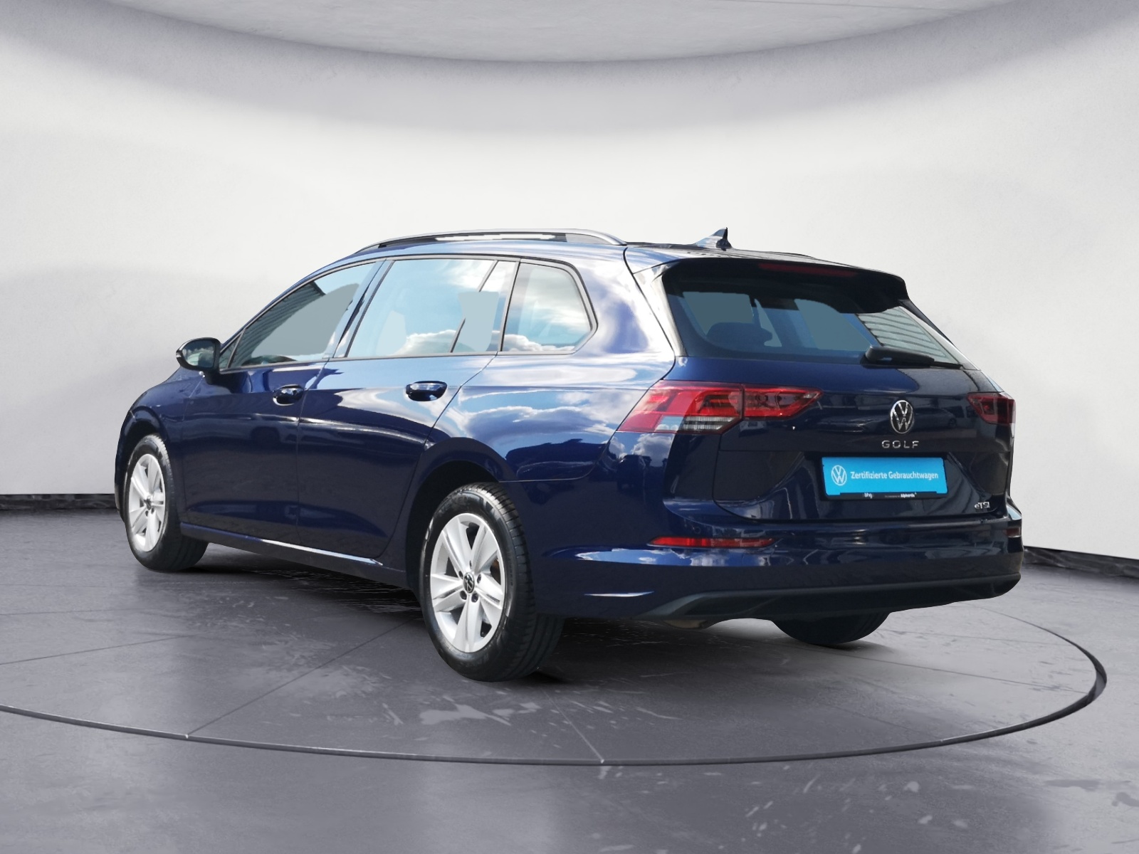 Volkswagen - Golf Variant 1.5eTSI DSG LIFE