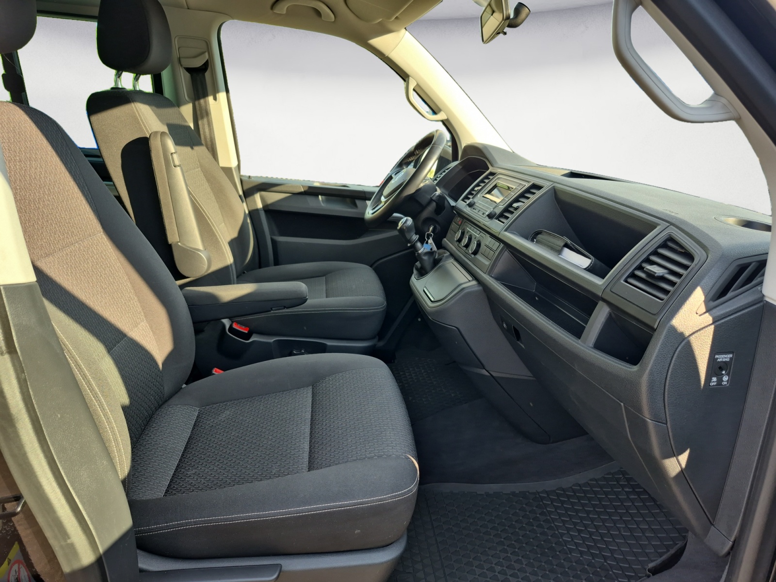 Volkswagen - T6 Multivan Kurz Trendline