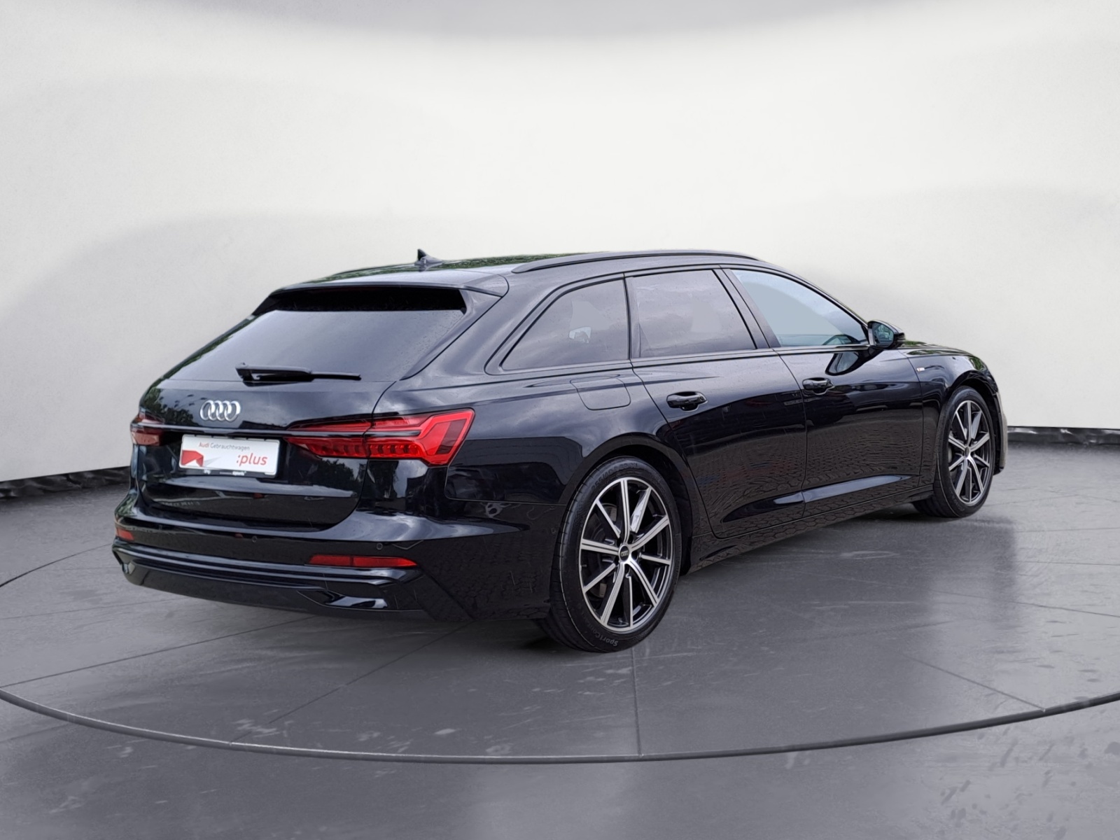Audi - A6 Avant 45 TFSI S tronic S line