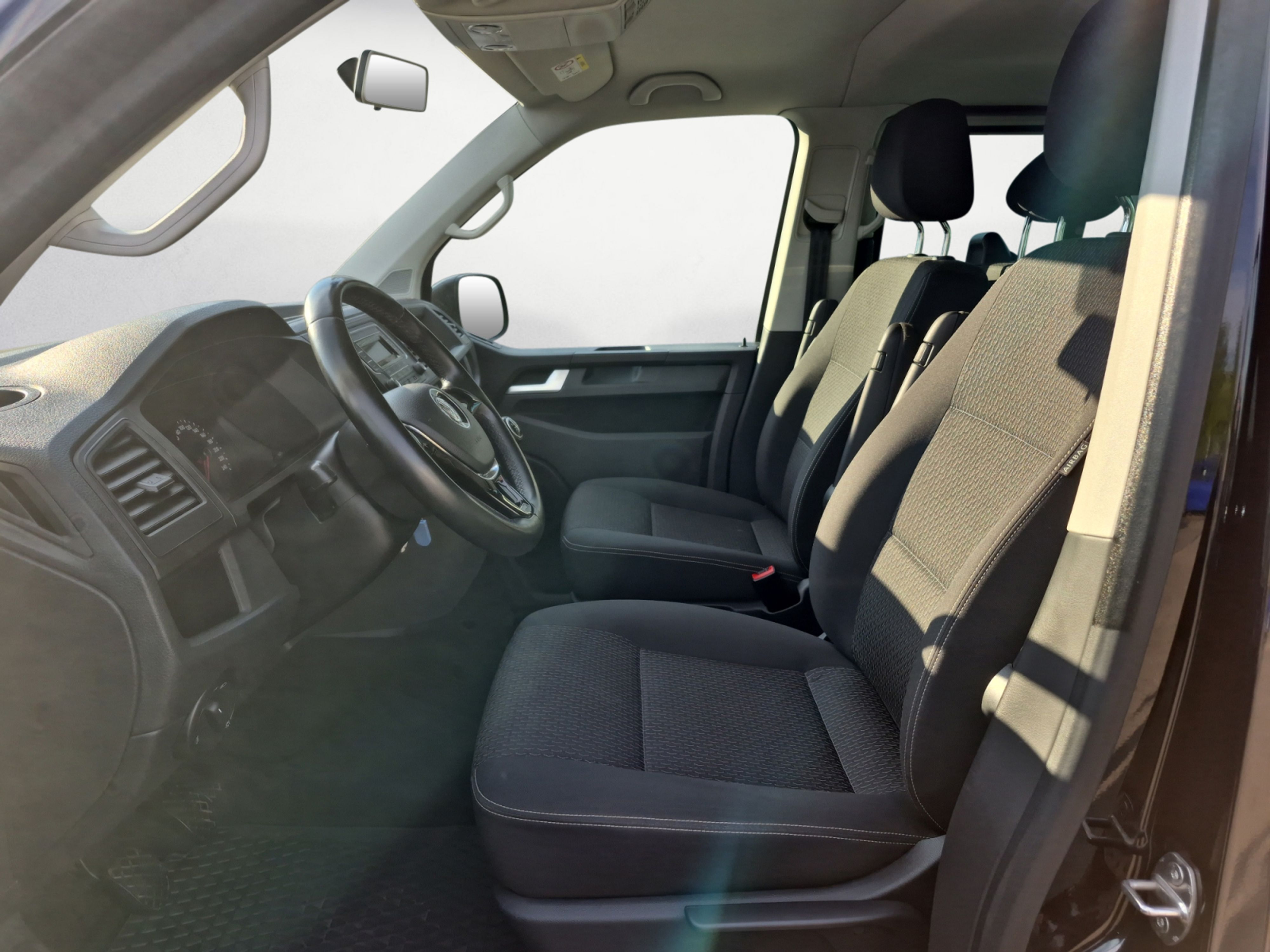 Volkswagen - T6 Multivan Kurz Trendline