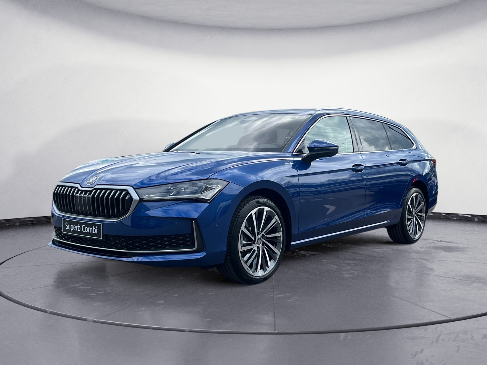 Skoda - Superb Combi L&K 2,0 TDI 7-Gang-DSG 4x4