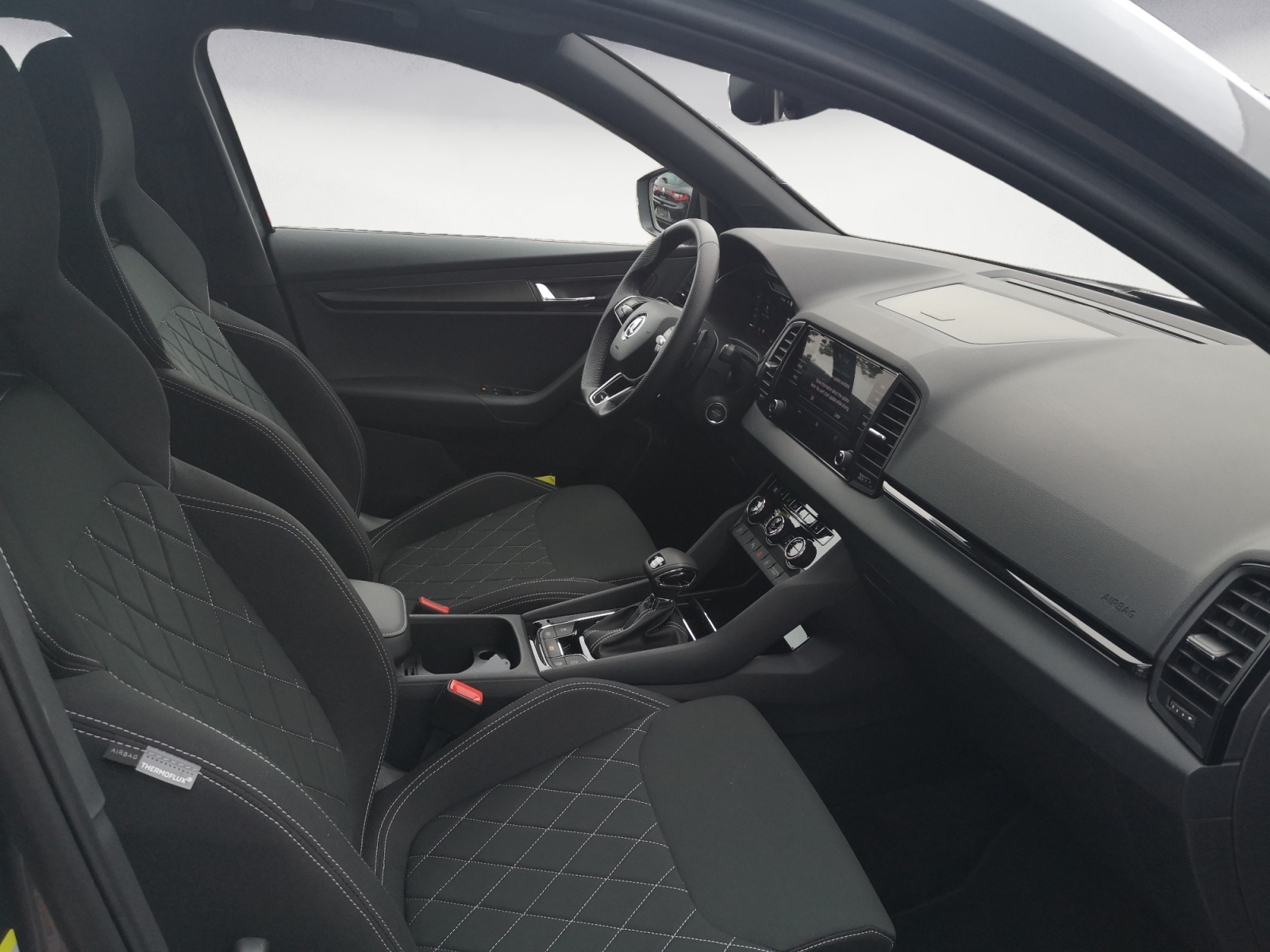 Skoda - Karoq 2.0 TSI 4x4 DSG SPORTLINE