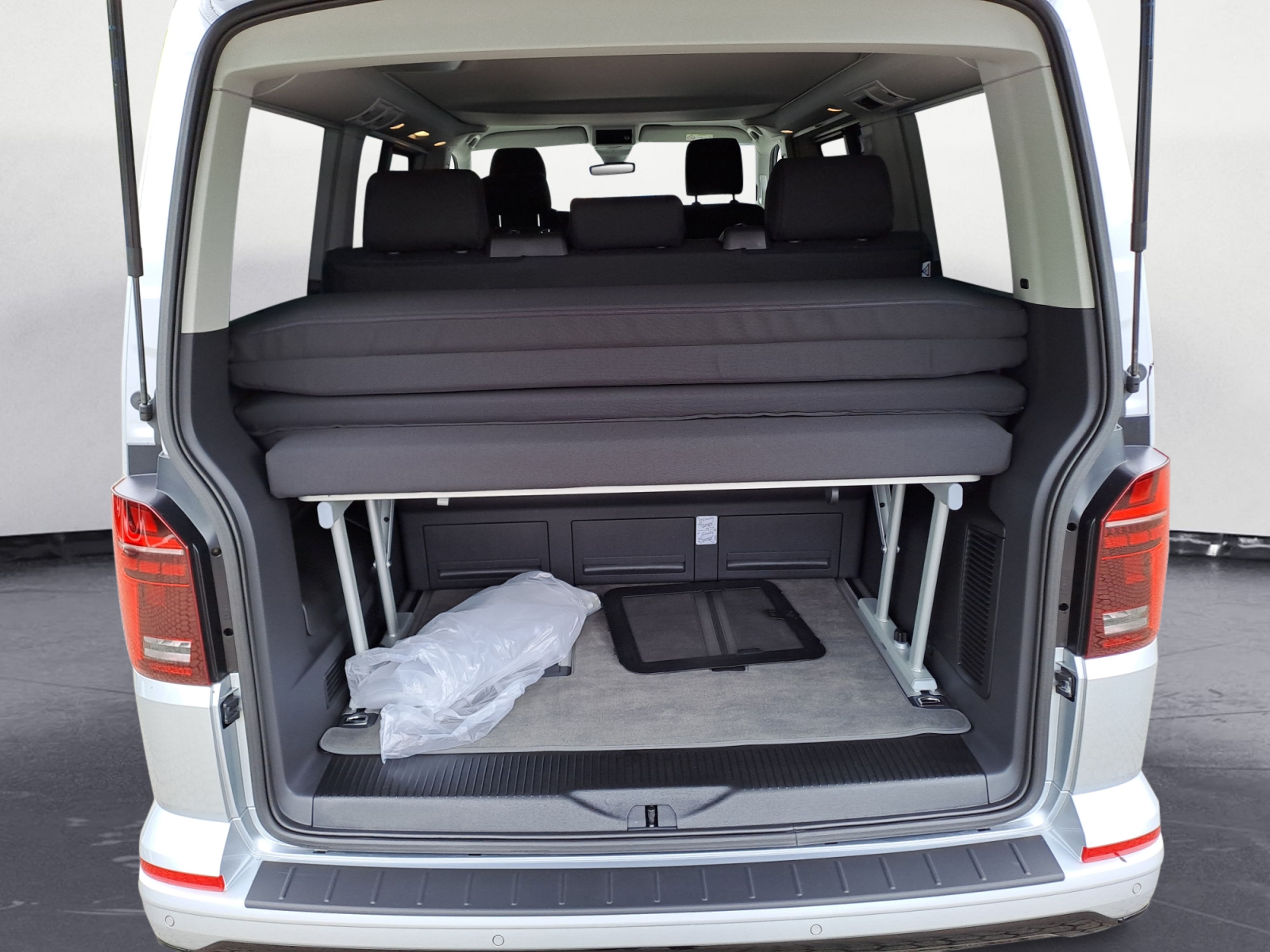 Volkswagen - California 6.1 2.0 l