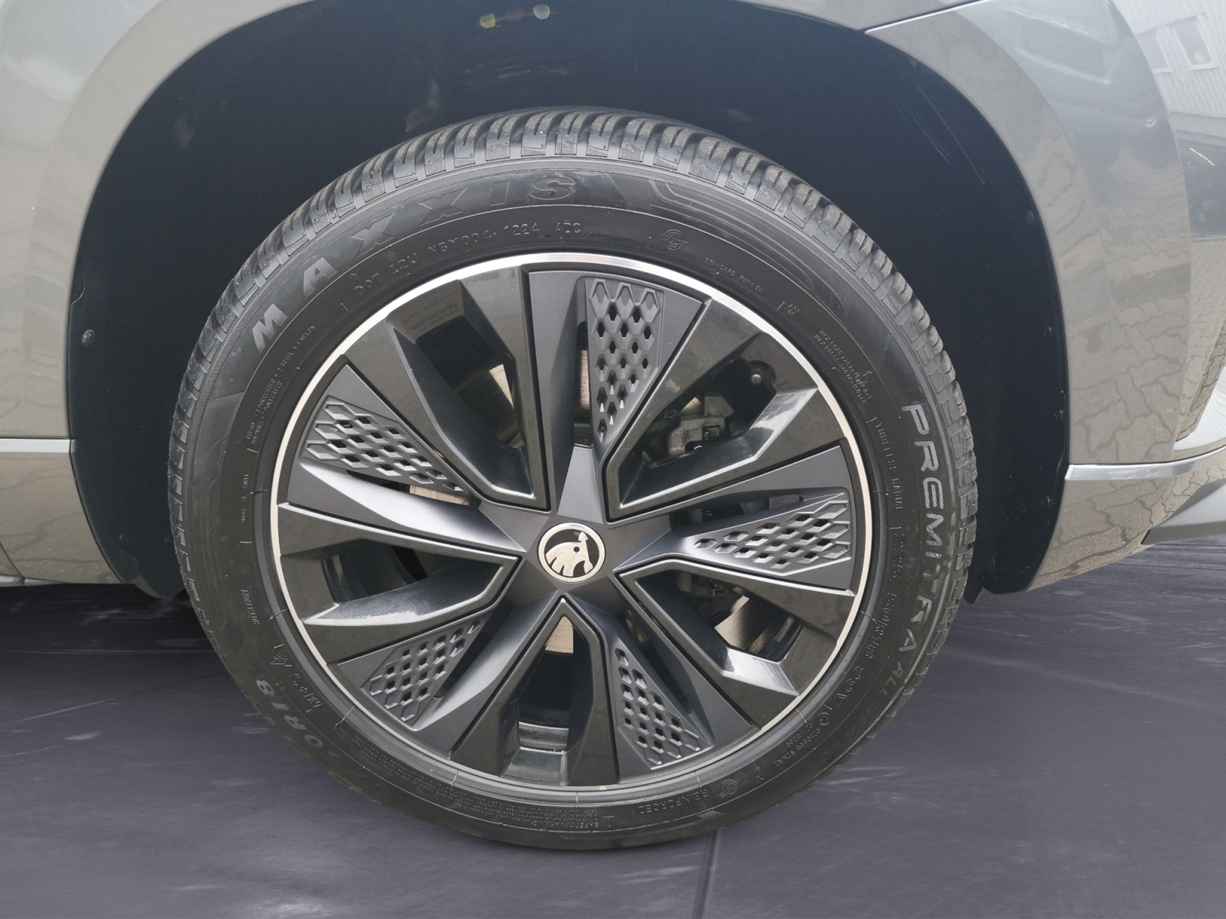 Skoda - Karoq 2.0 TSI 4x4 DSG SPORTLINE