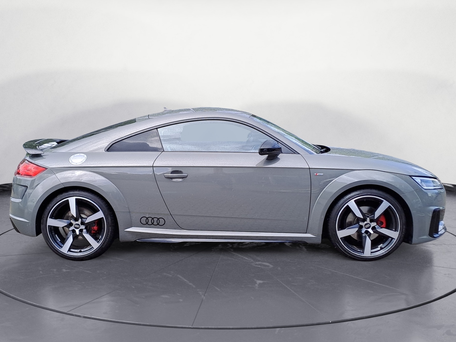 Audi - TT Coupé 40 TFSI 145(197) kW(PS) S