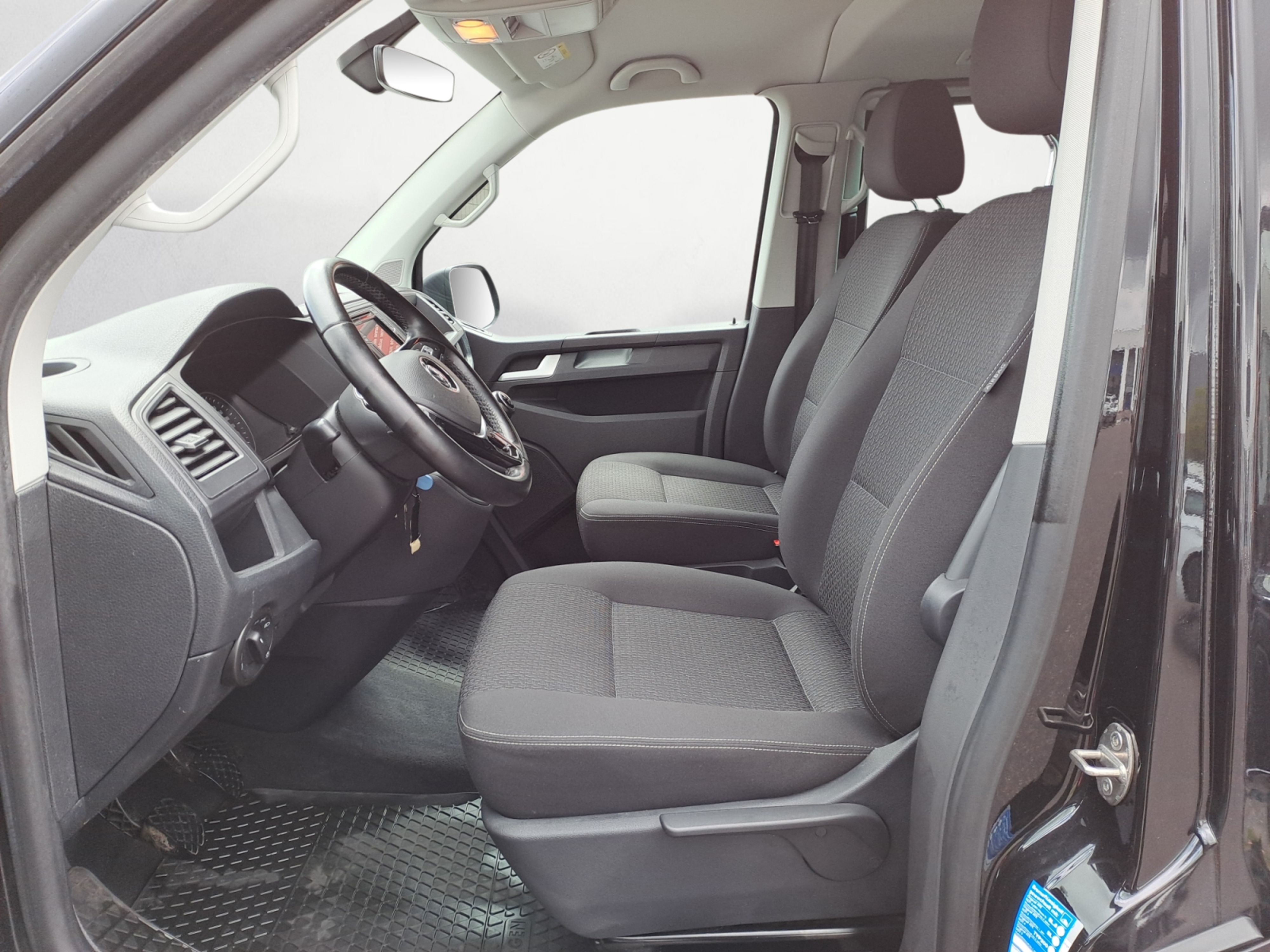 Volkswagen - T6 Multivan Trendl. KR 2,0TDI SG6
