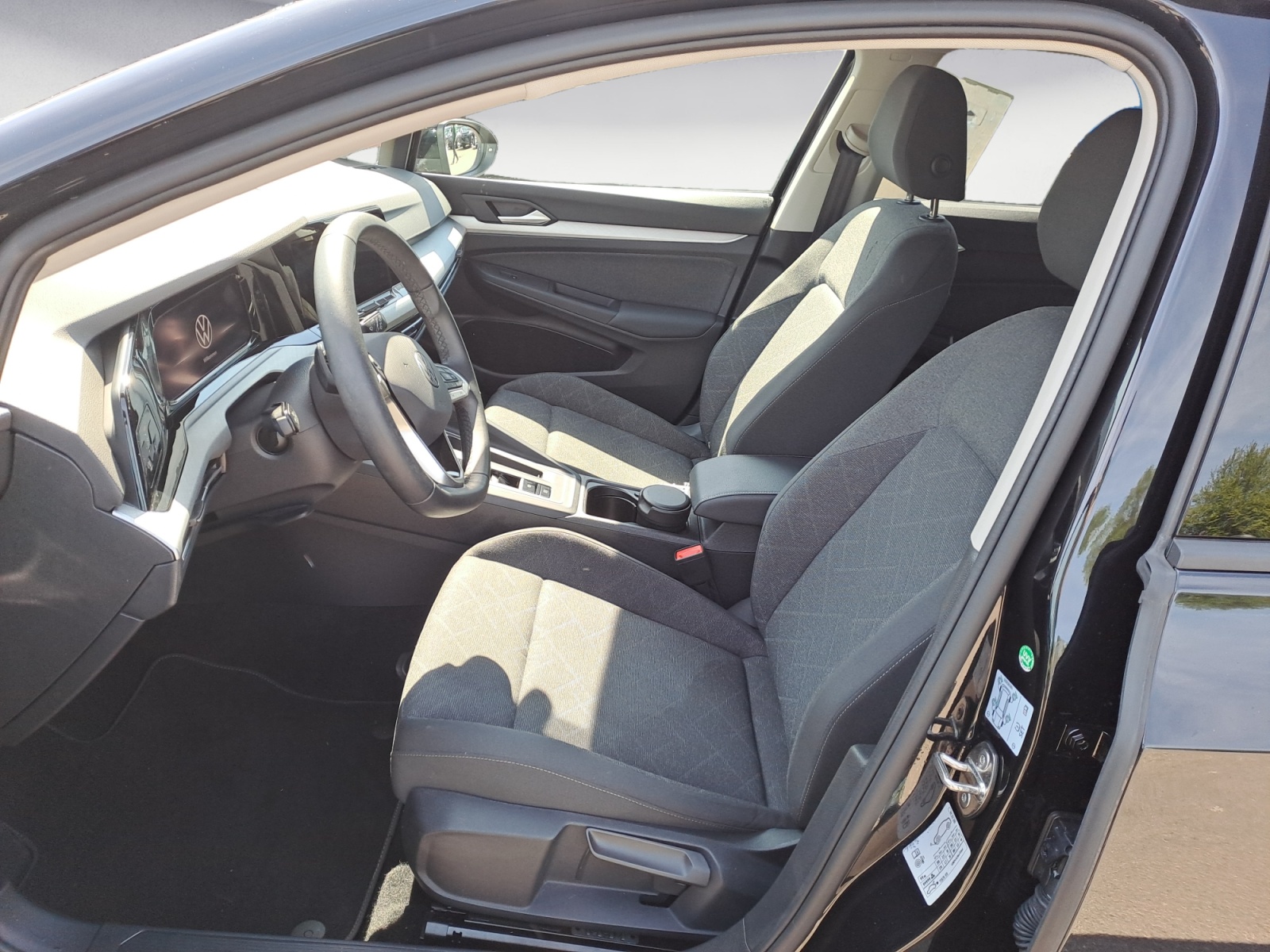 Volkswagen - Golf Life 2,0 TDI SCR DSG