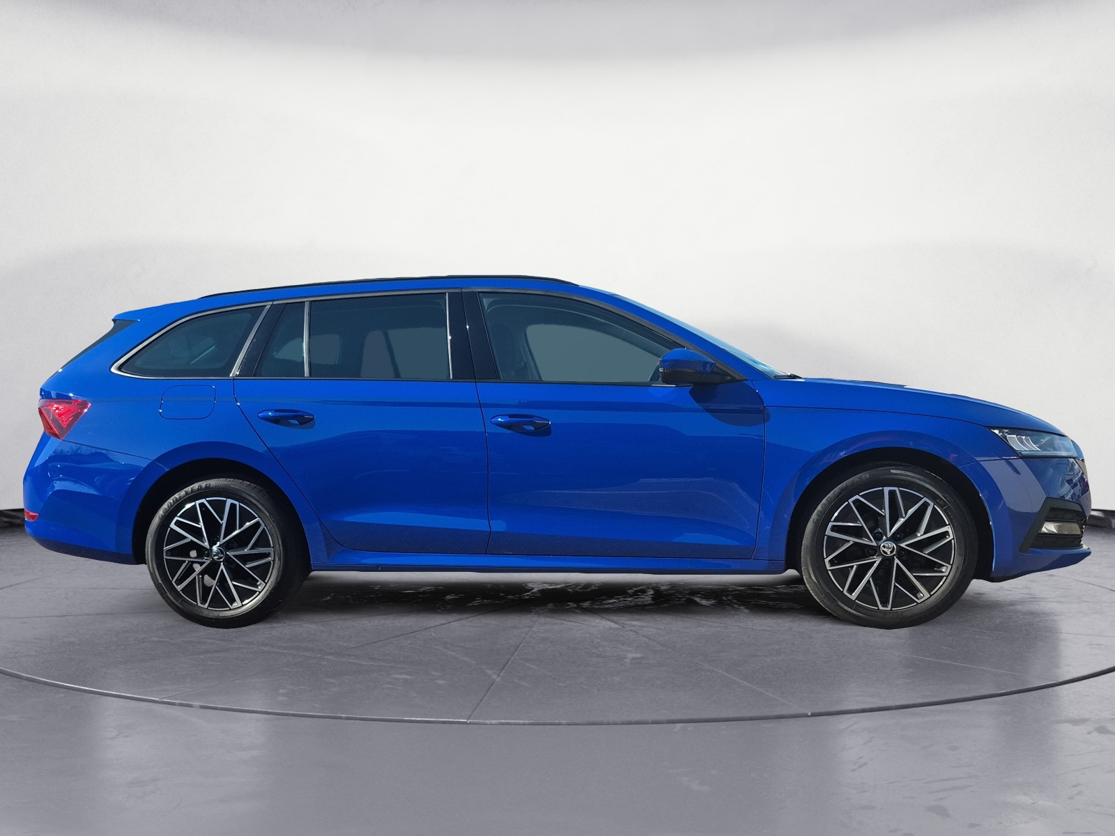Skoda - Octavia Combi 1.0 TSI e-TEC DSG Ambition
