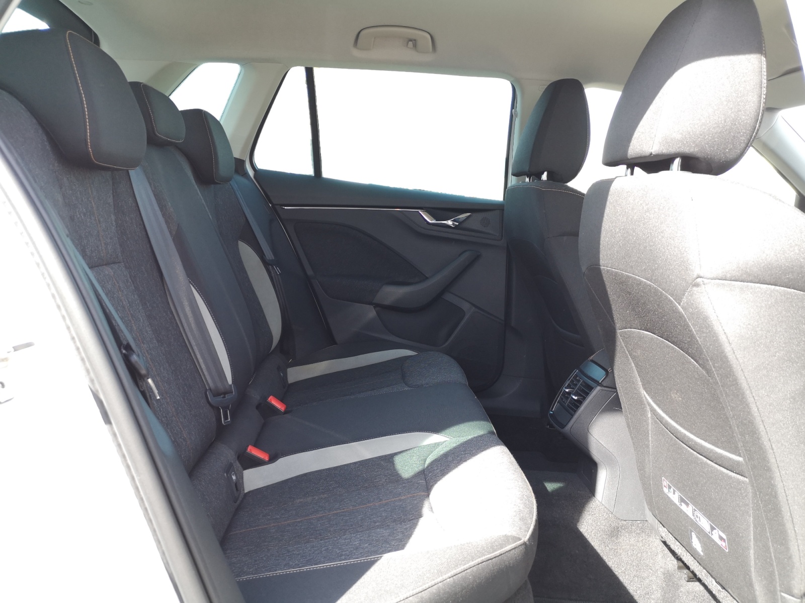 Skoda - KAMIQ Style 1,0l TSI G-Tec , 6-Gang