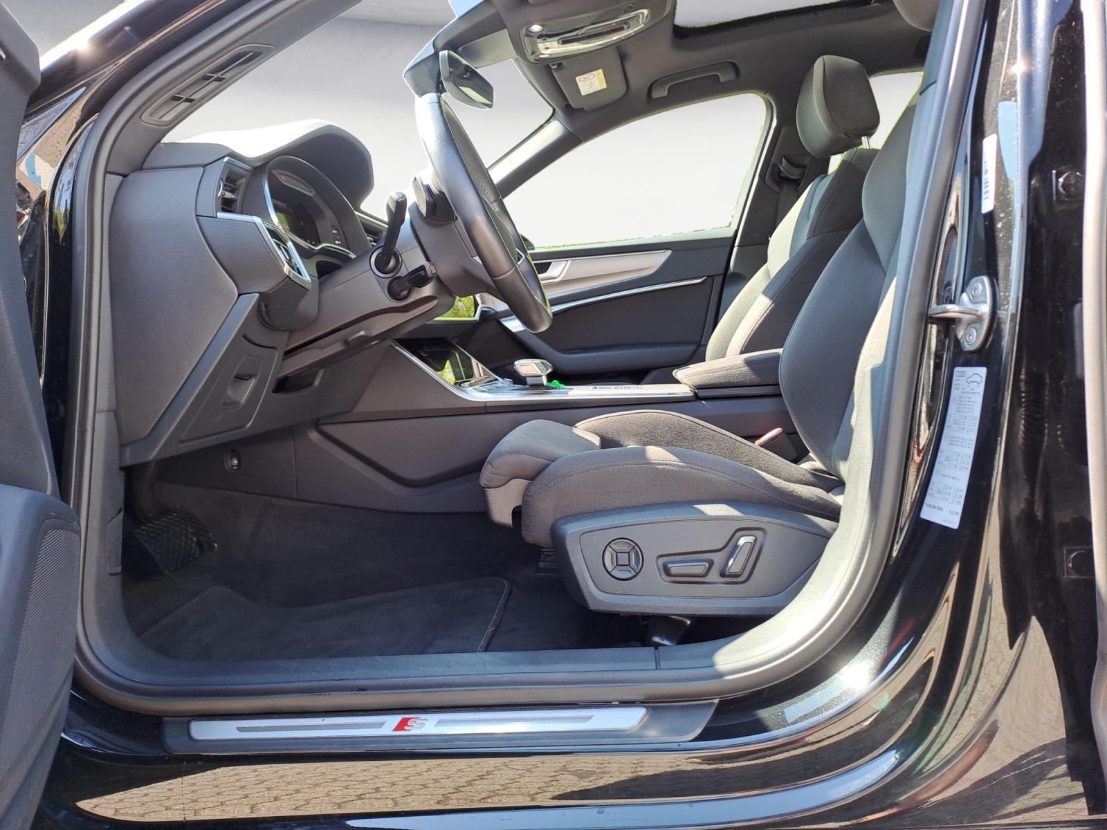 Audi - A6 Avant 40 TDI quattro S tronic sport