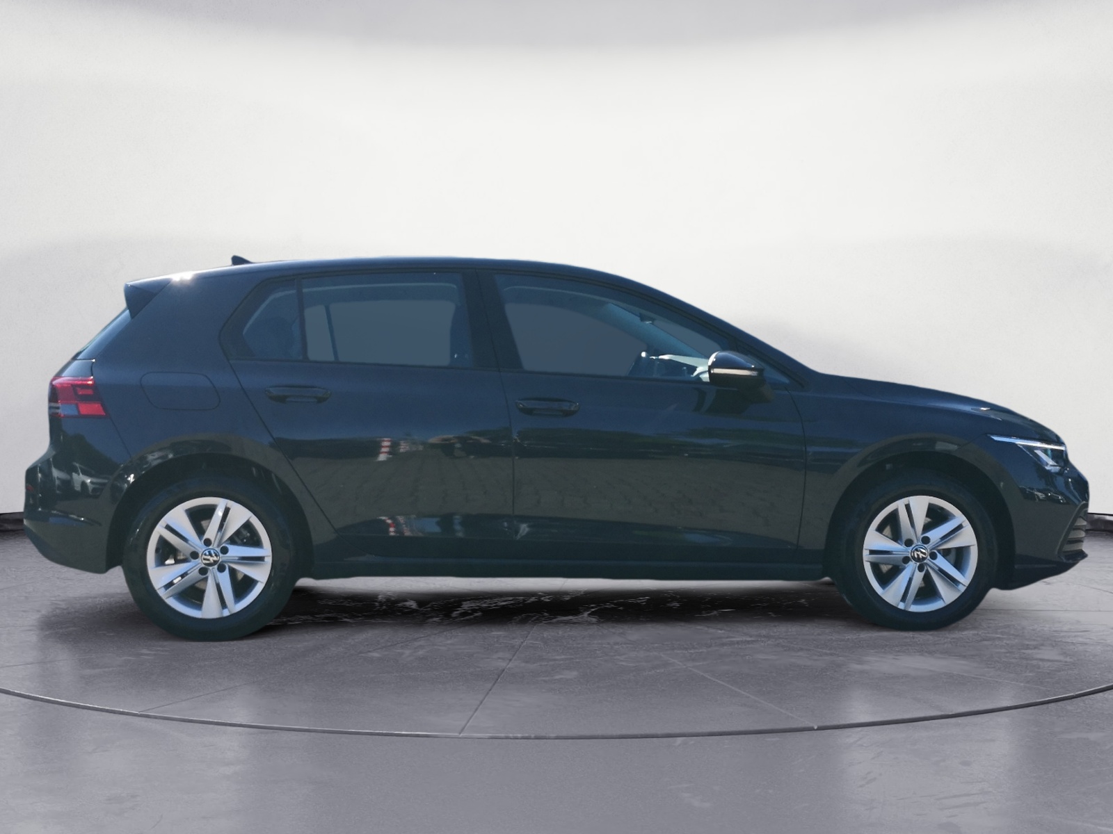 Volkswagen - Golf 1.0 TSI *LIFE*