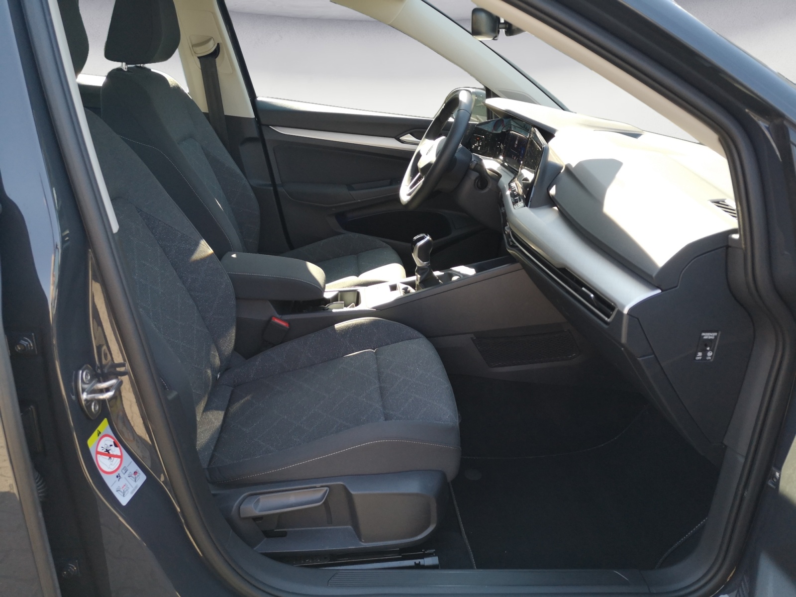 Volkswagen - Golf 1.0 TSI *LIFE*