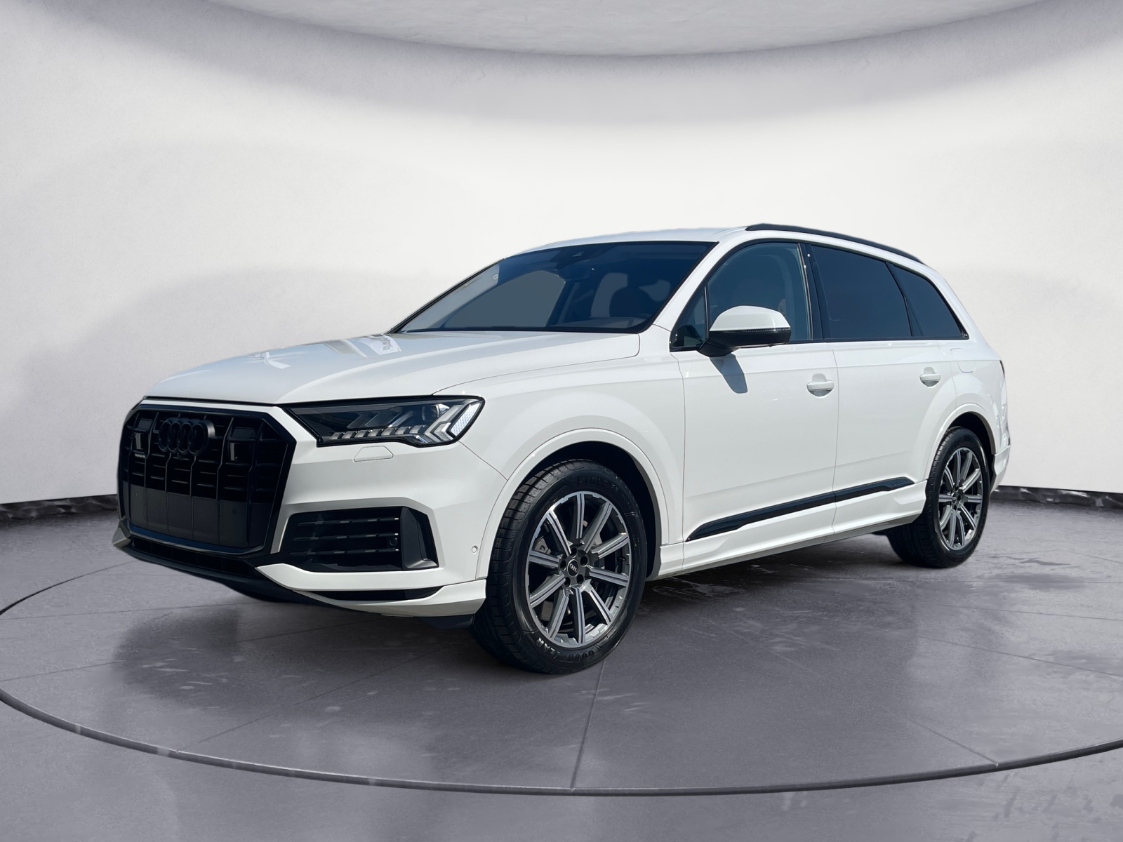 Audi - Q7 55 TFSI e quattro tiptronic