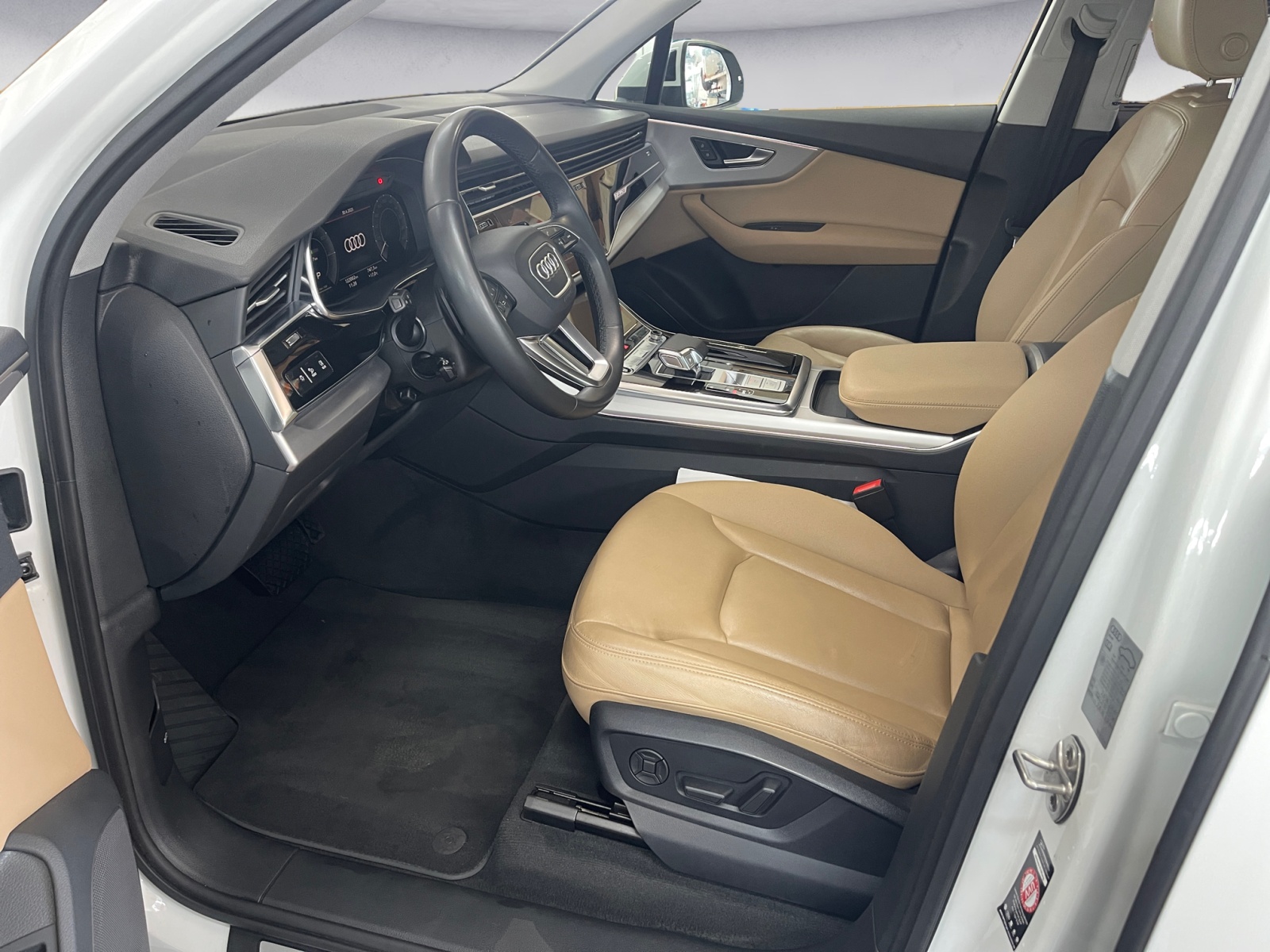 Audi - Q7 55 TFSI e quattro tiptronic