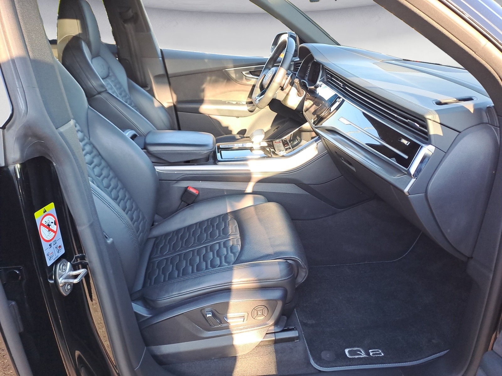 Audi - RS Q8 TFSI quattro tiptronic