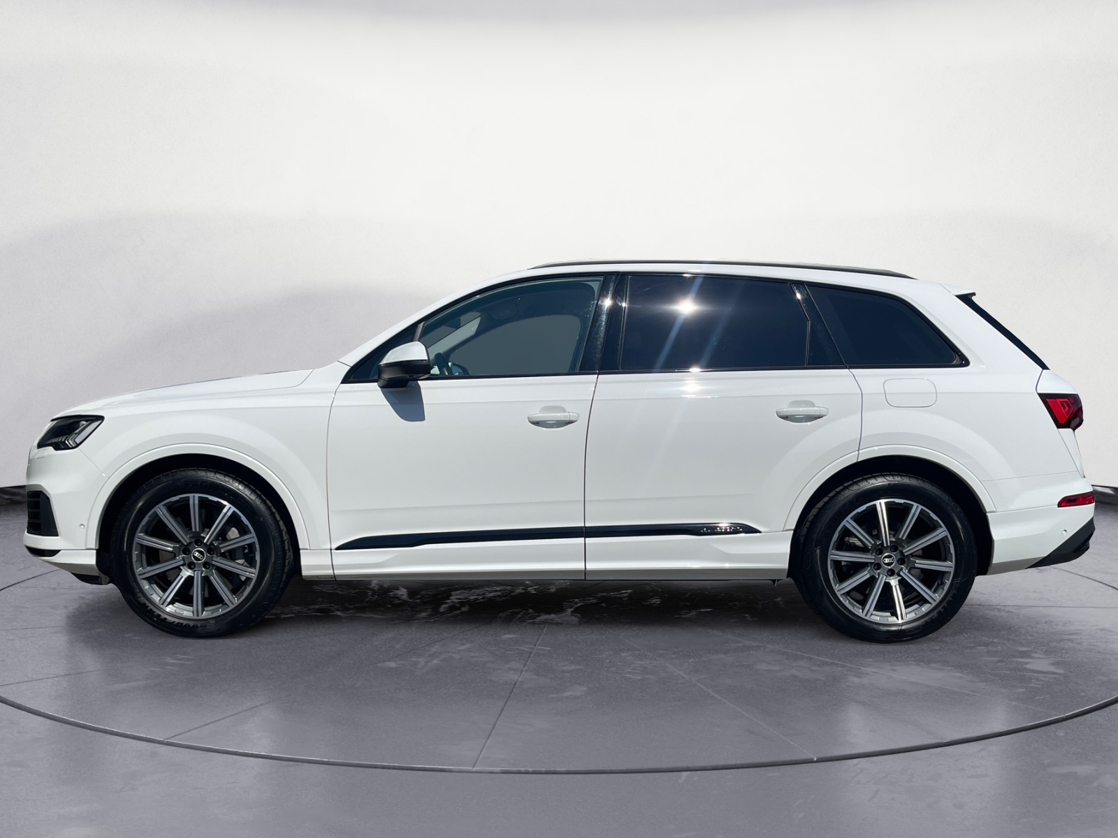 Audi - Q7 55 TFSI e quattro tiptronic