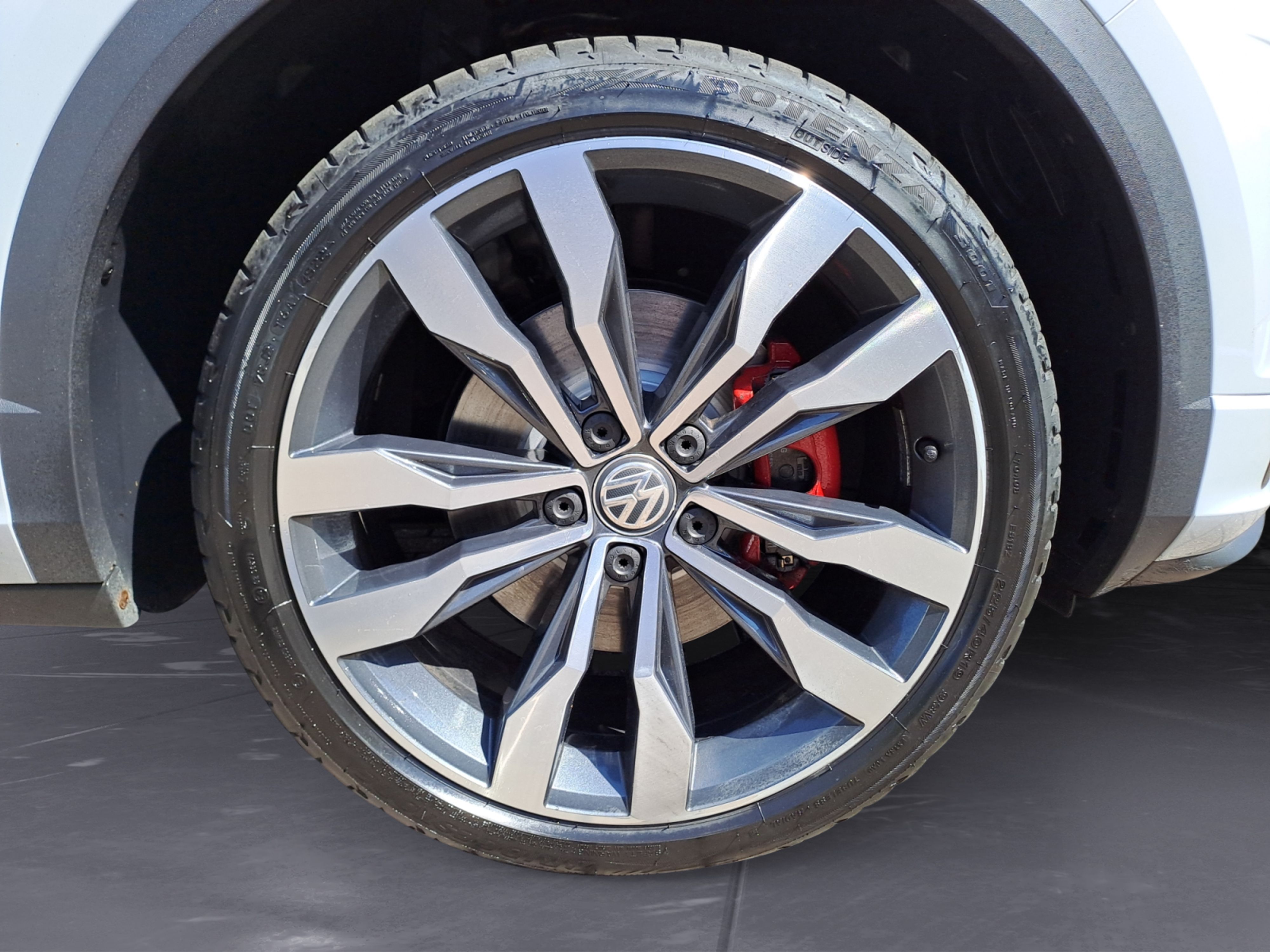 Volkswagen - T-Roc 2.0 TSI 4 Motion