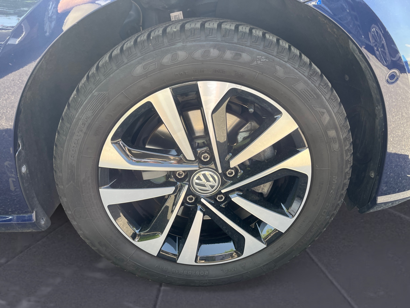 Volkswagen - Golf 1.5 TSI ACT OPF BlueMotion IQ.DRIVE