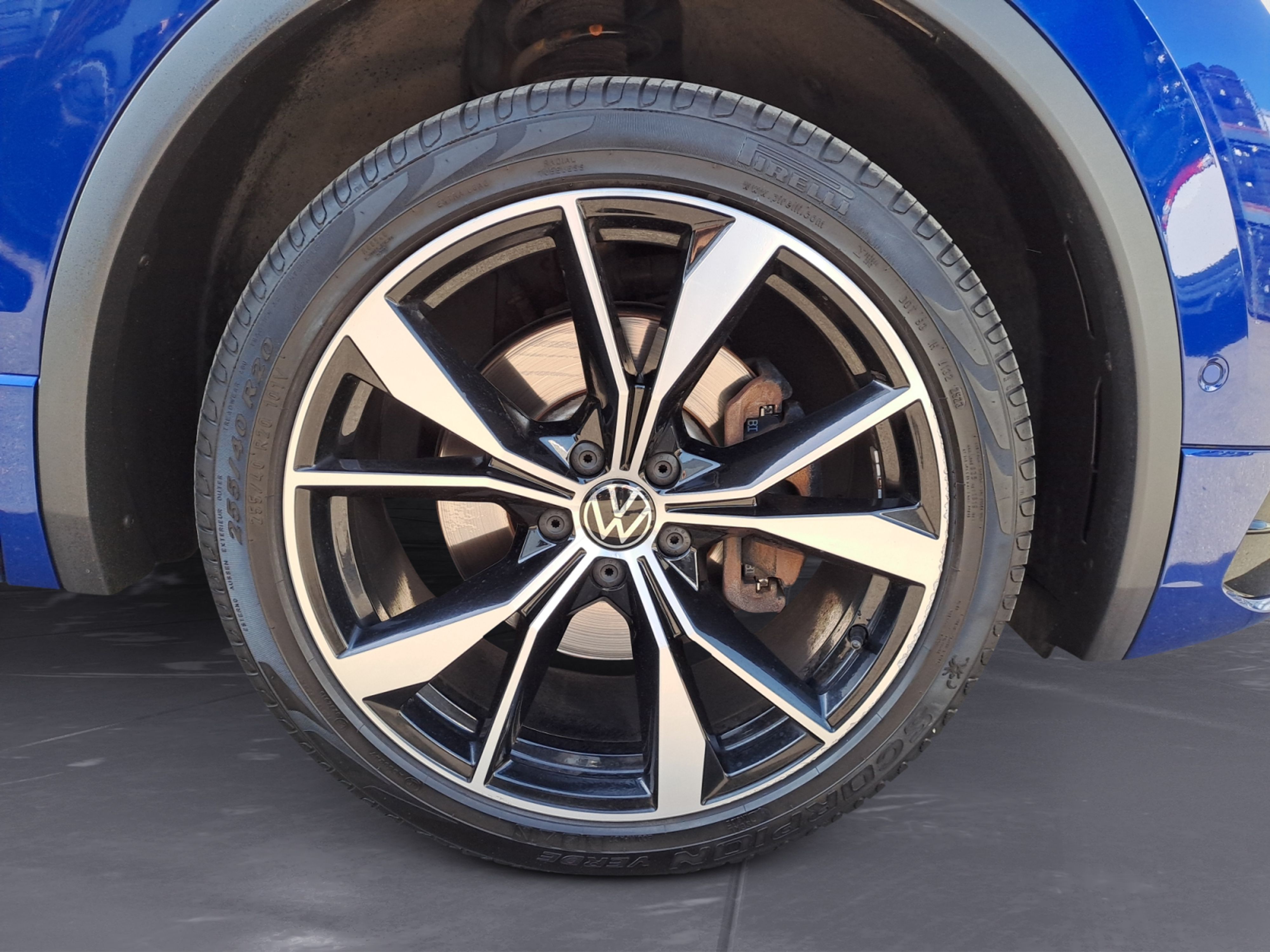 Volkswagen - Tiguan 2.0 TDI SCR 4MOTION DSG R-Line