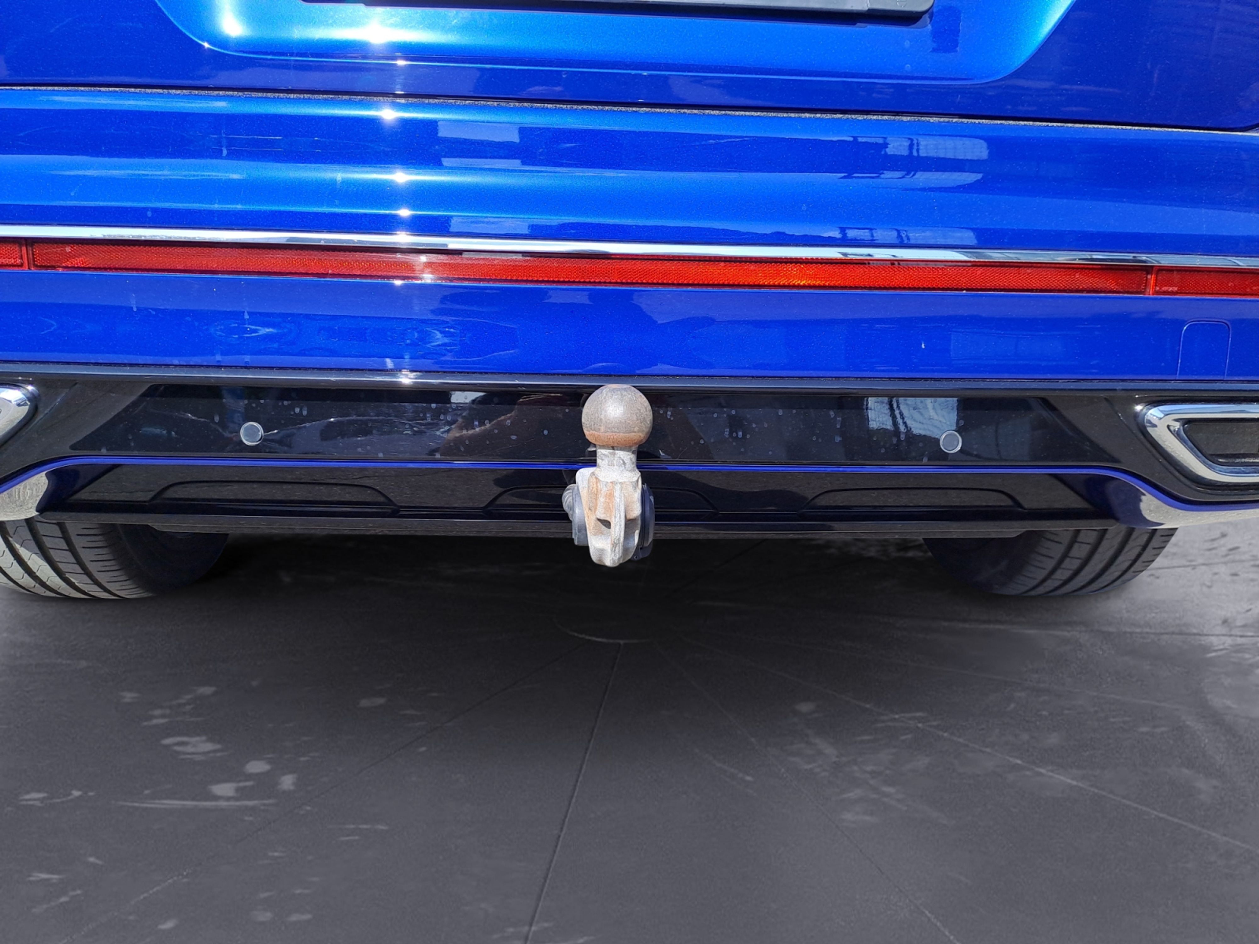 Volkswagen - Tiguan 2.0 TDI SCR 4MOTION DSG R-Line