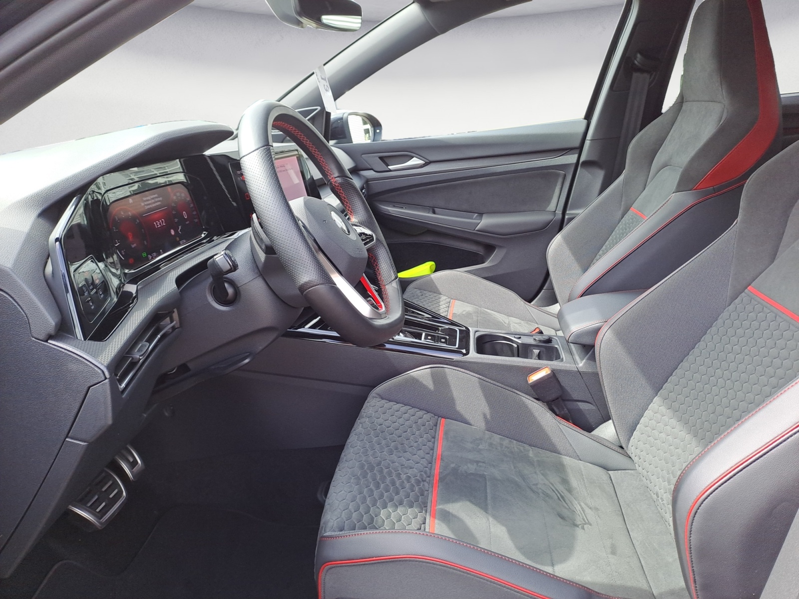 Volkswagen - Golf GTI 2.0 TSI DSG Clubsport