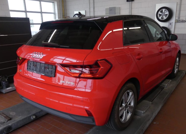 Audi - A1 Sportback 25 TFSI