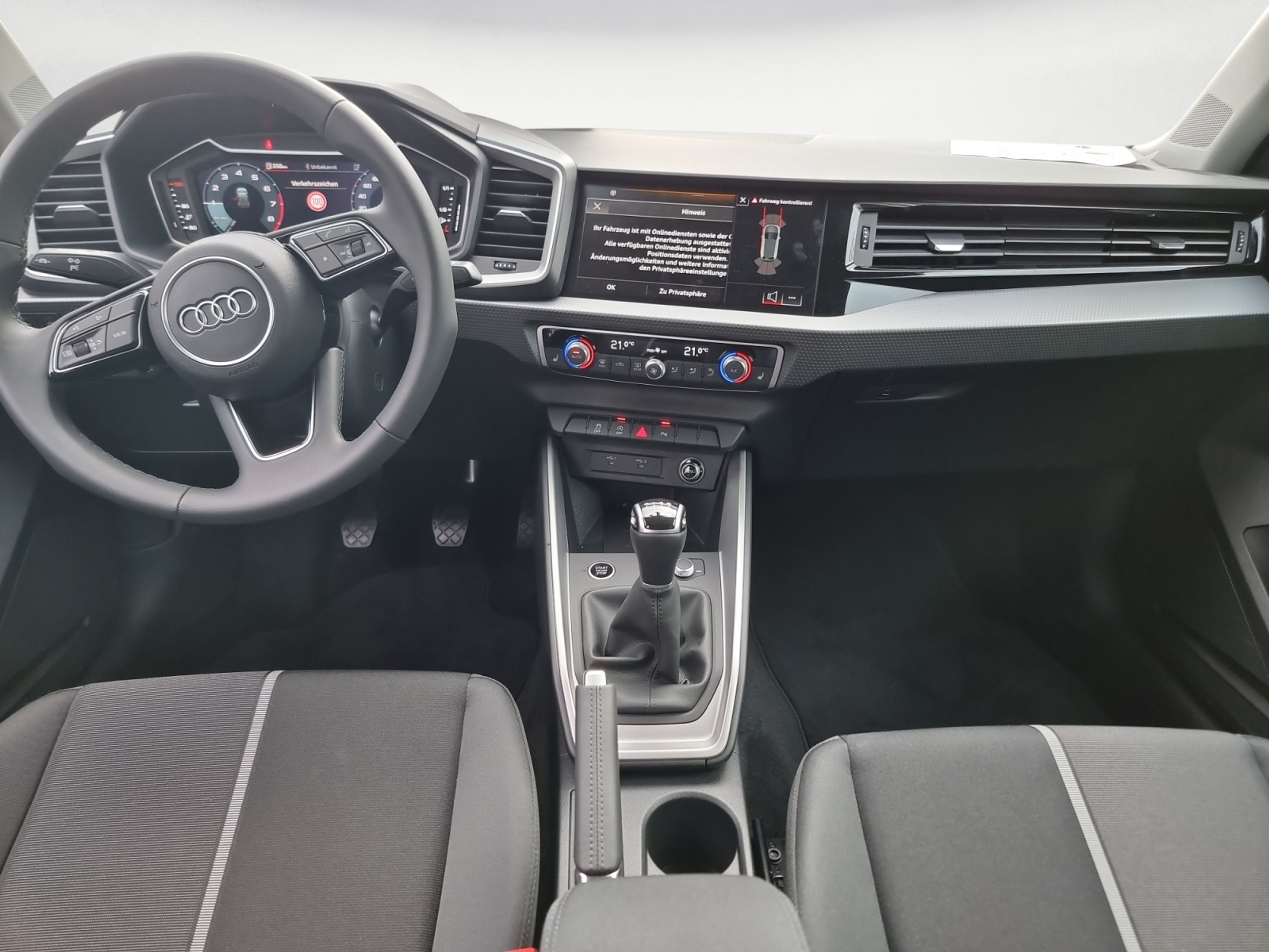 Audi - A1 Sportback 30 TFSI 85(116) kW(PS) Schaltgetriebe
