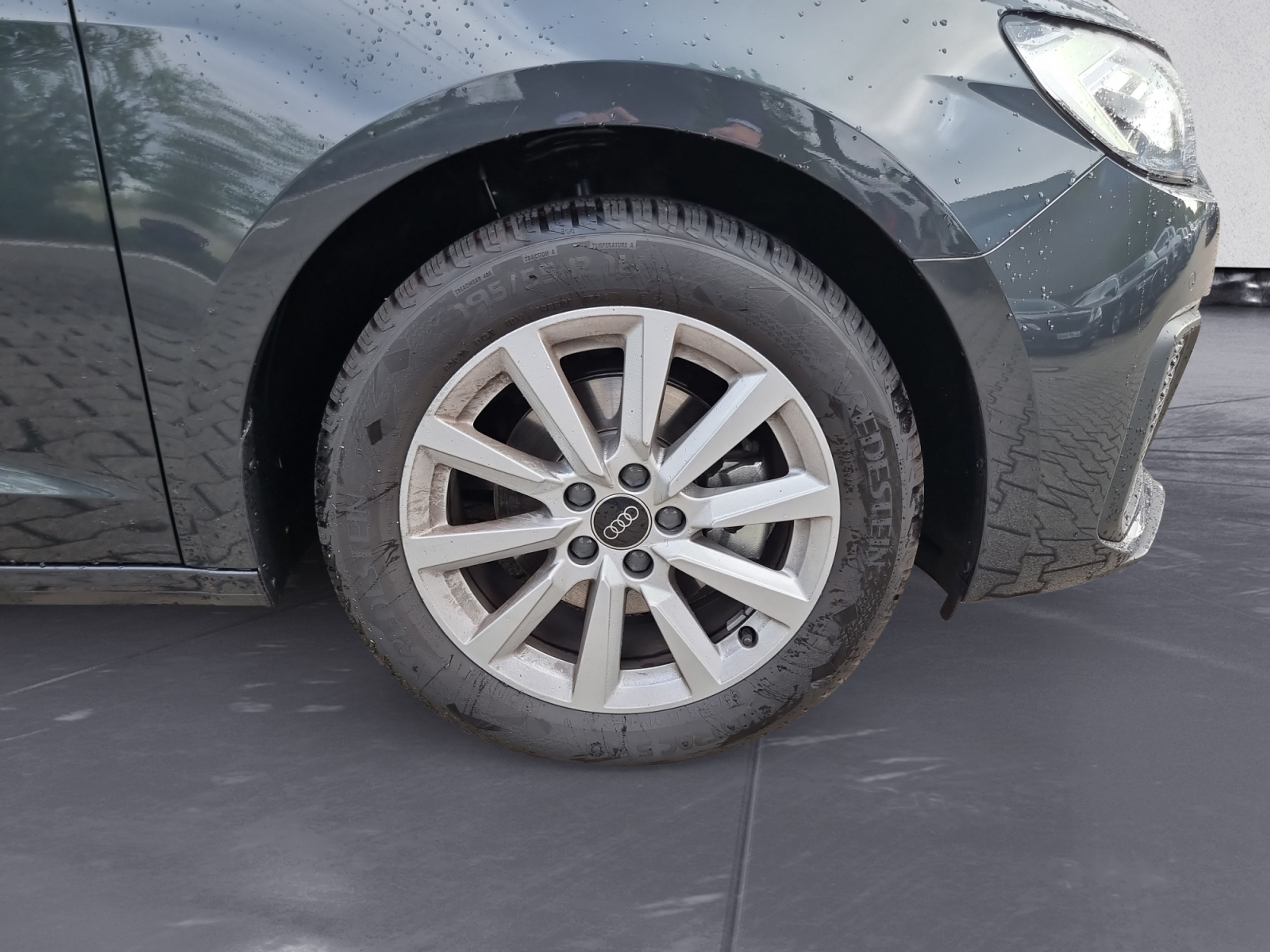 Audi - A1 Sportback 30 TFSI 85(116) kW(PS) Schaltgetriebe