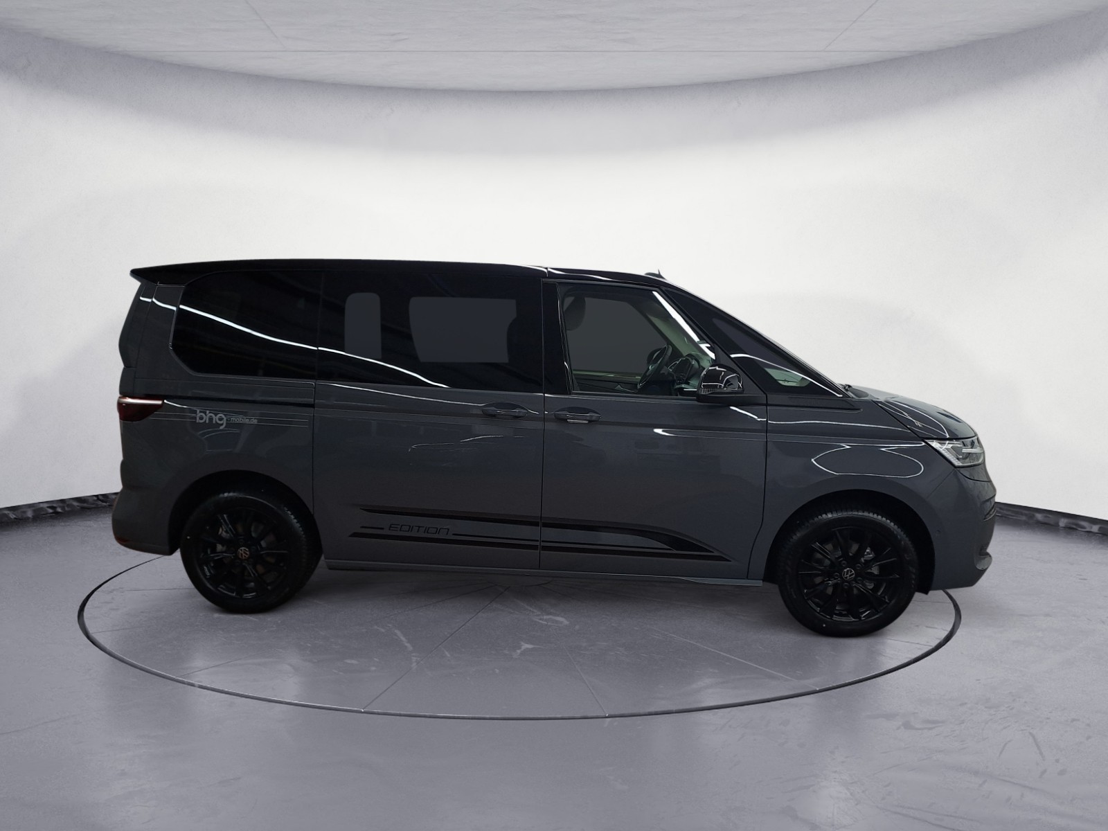 Volkswagen - Multivan Life 2,0 l TDI SCR Frontantrieb 7-Gang-DSG Radst. 3124 mm kurzer Überhang