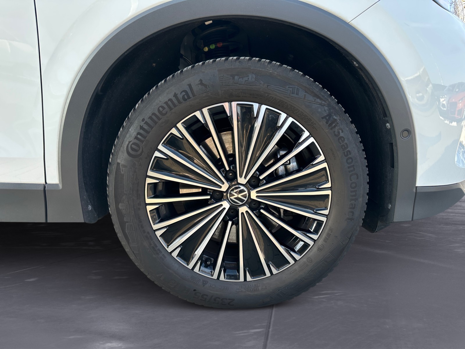 Volkswagen - Tiguan 2.0 TDI SCR DSG Life