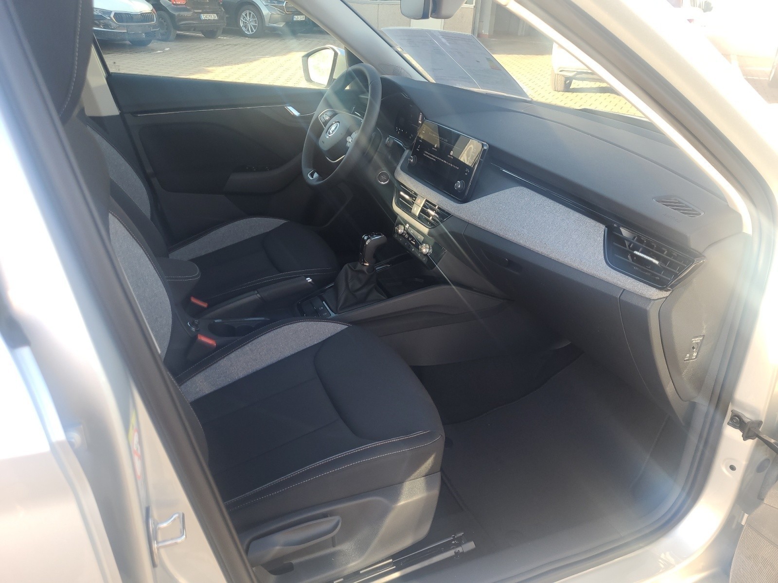 Skoda - Kamiq Drive 1,5 TSI  7-Gang-DSG