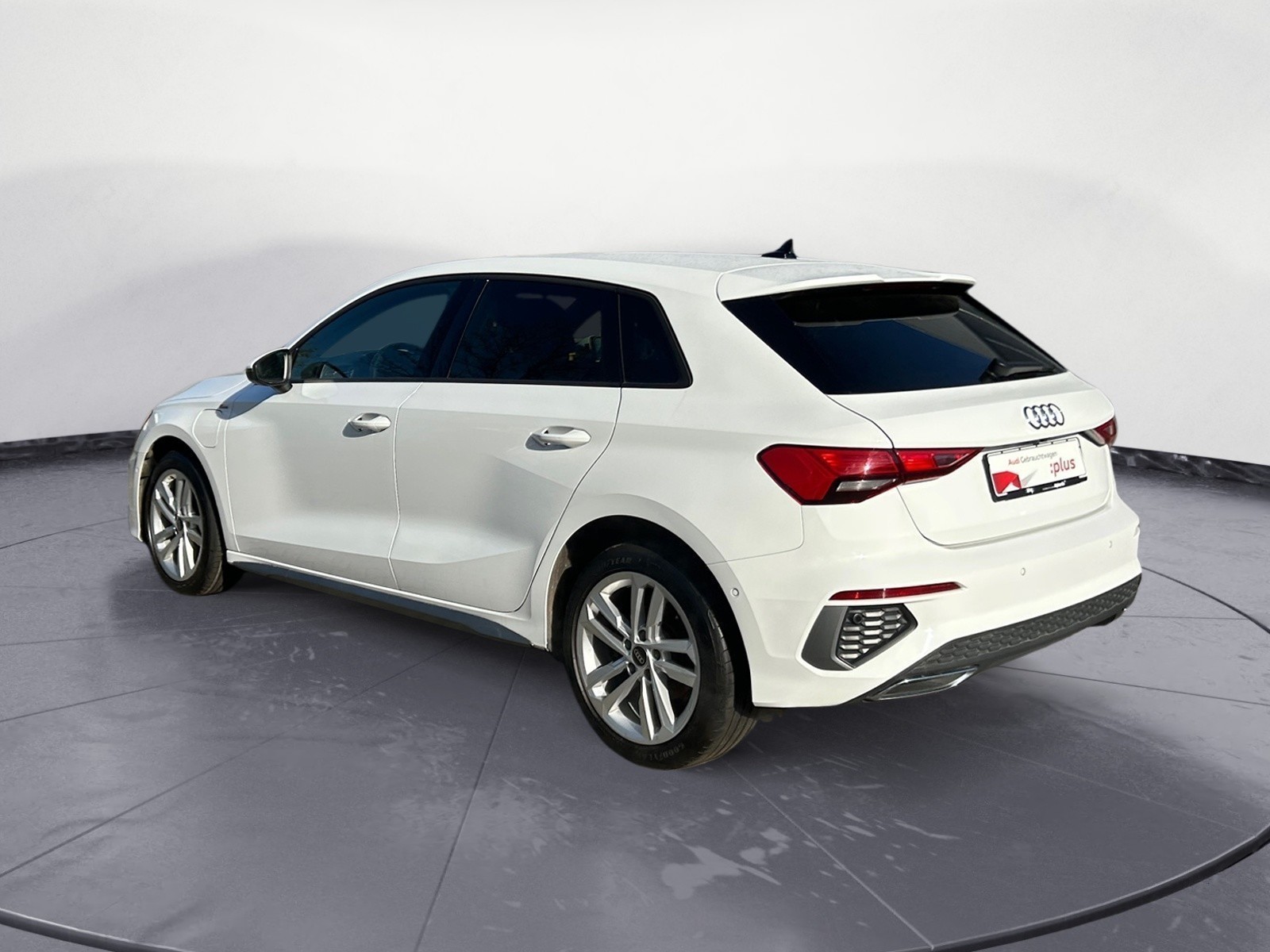 Audi - A3 Sportback 40 TFSIe S tronic S line