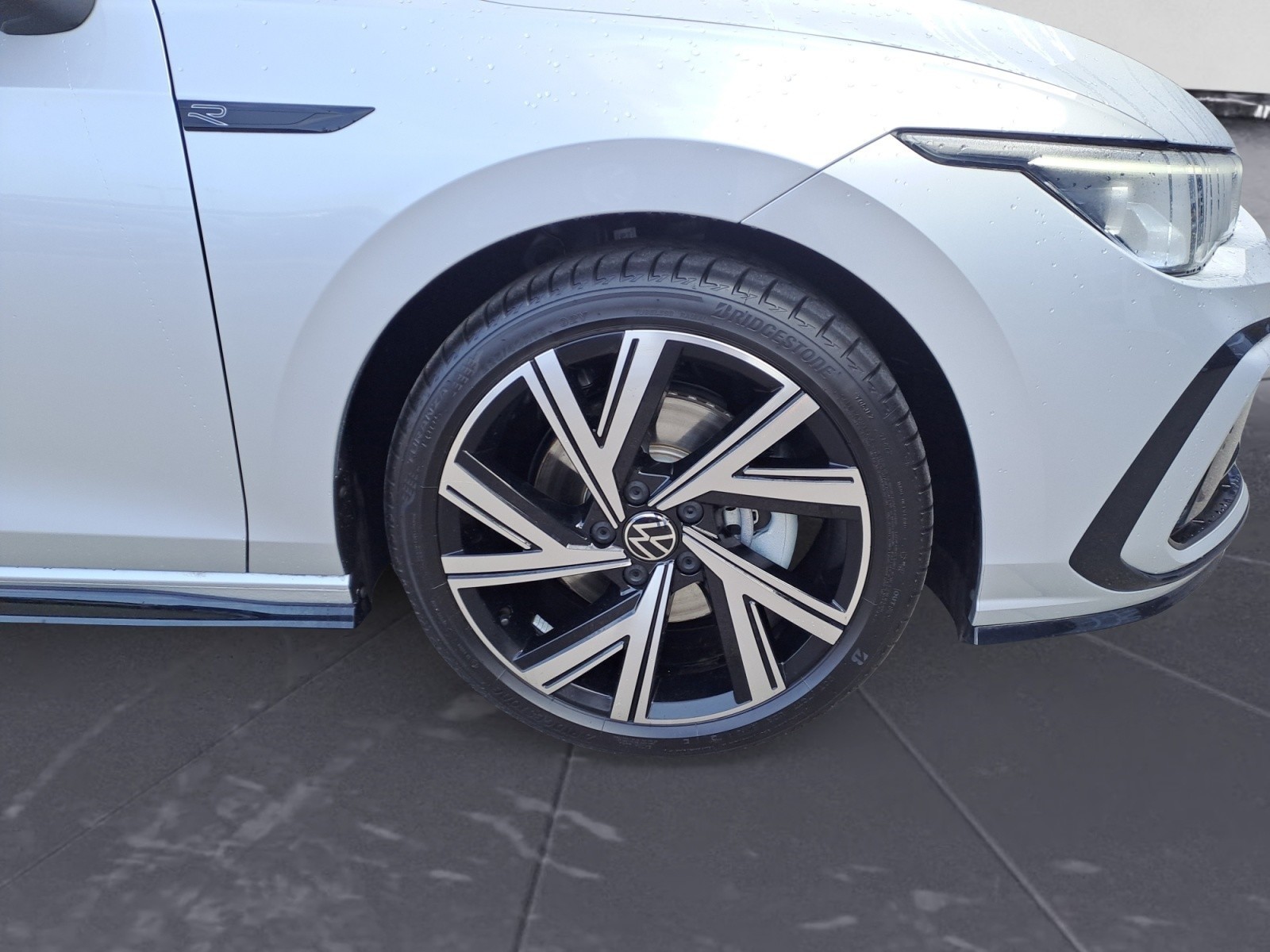 Volkswagen - Golf Variant