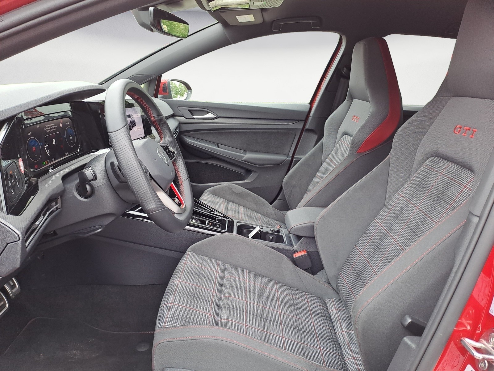 Volkswagen - Golf 2.0 TSI OPF DSG GTI