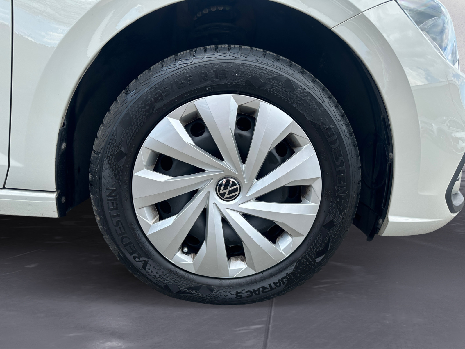 Volkswagen - Polo