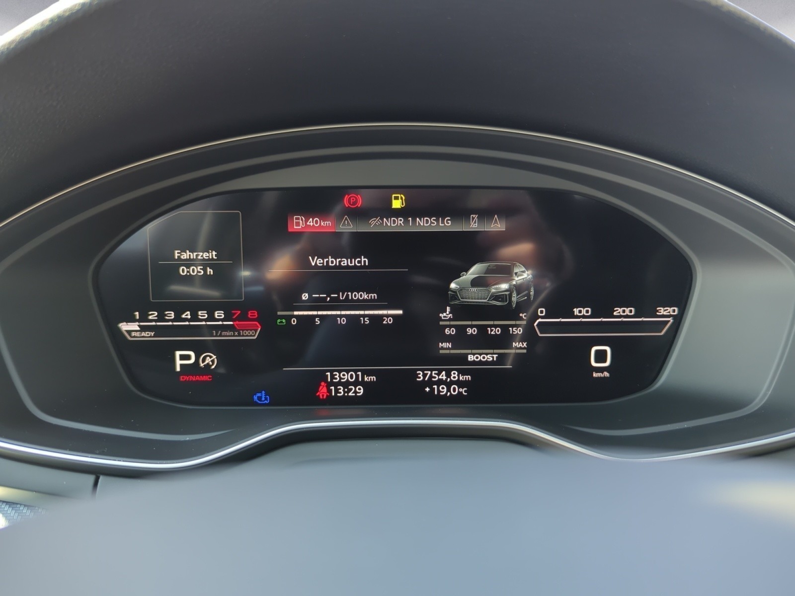 Audi - RS 5