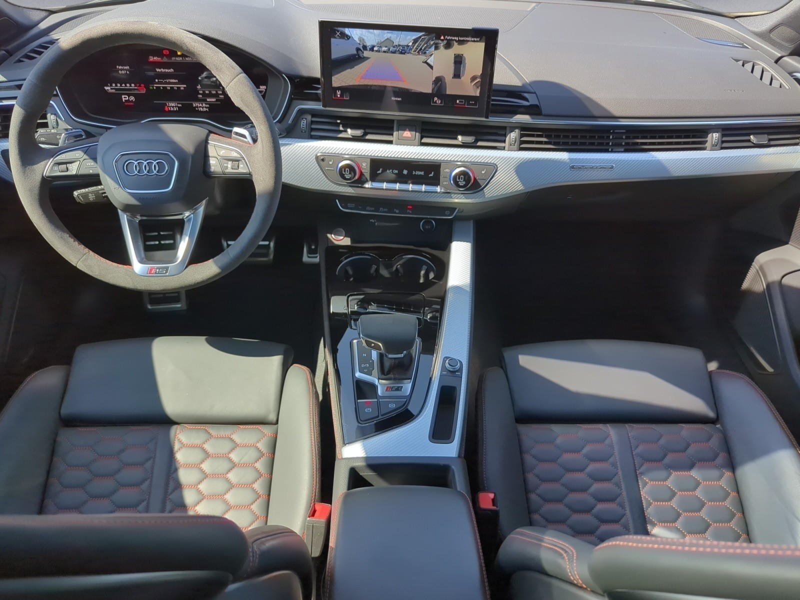 Audi - RS 5