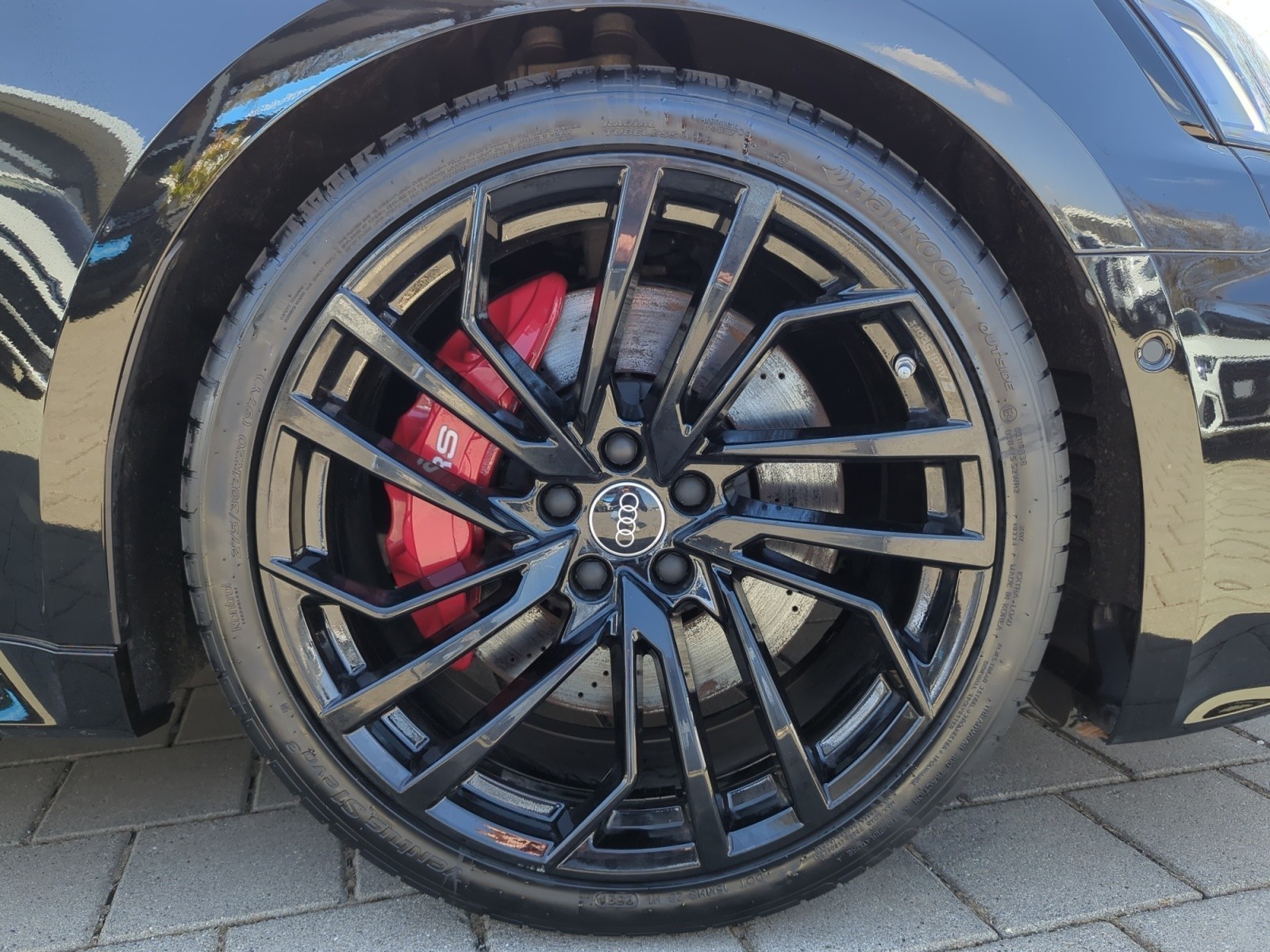 Audi - RS 5