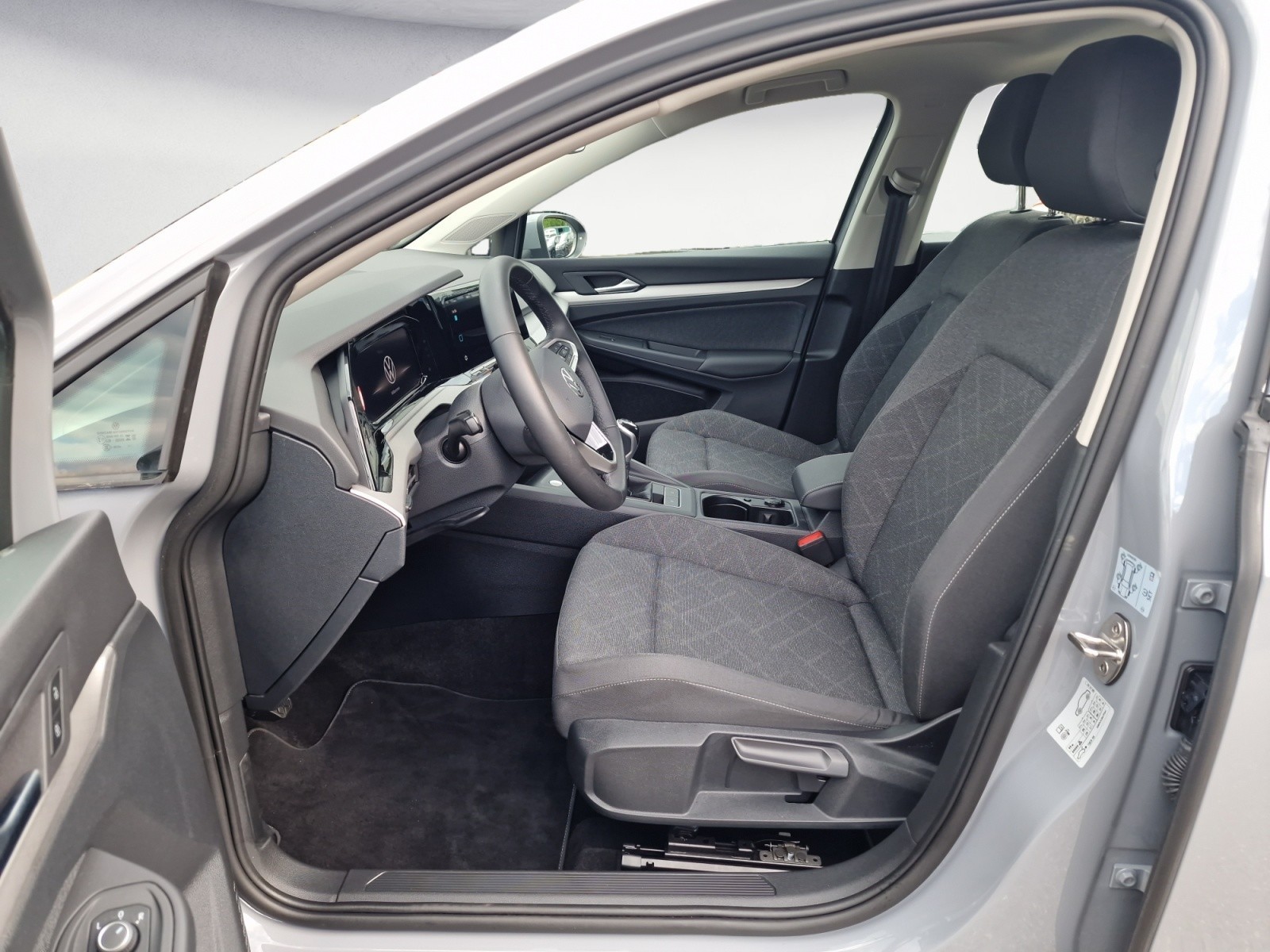 Volkswagen - Golf 1.0 TSI OPF Life