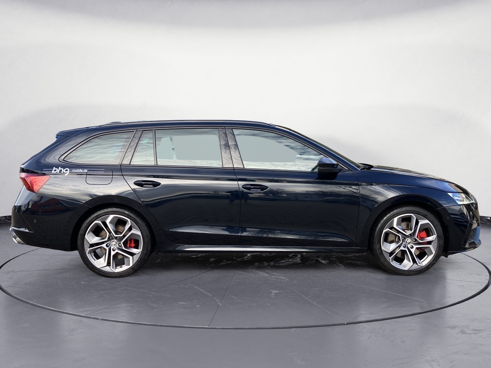 Skoda - Octavia Combi 2.0 TSI DSG RS