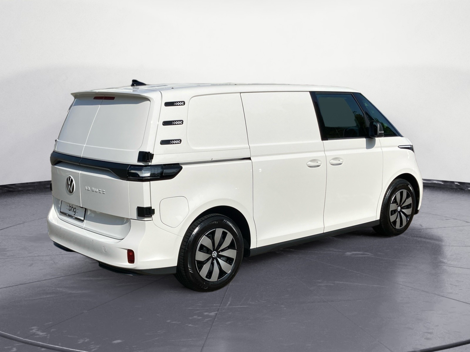 Volkswagen - ID. Buzz Cargo Pro   Hecka