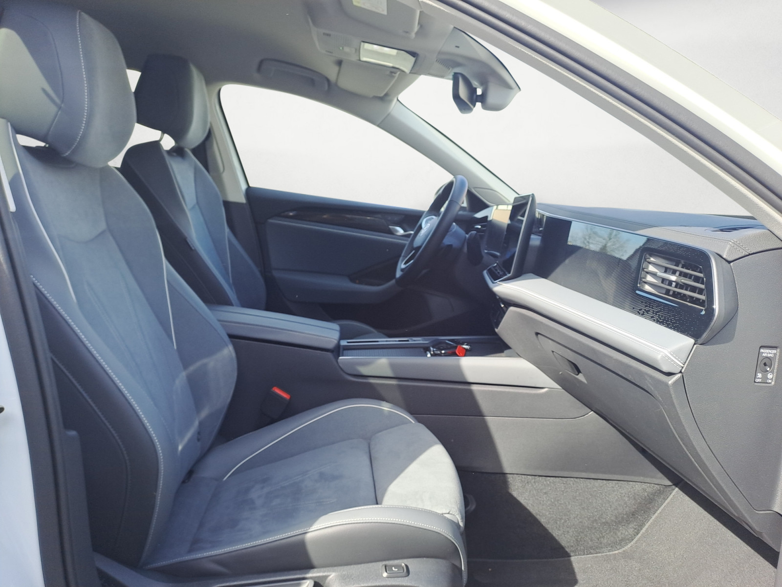 Volkswagen - Passat Variant 1.5 e-TSI DSG