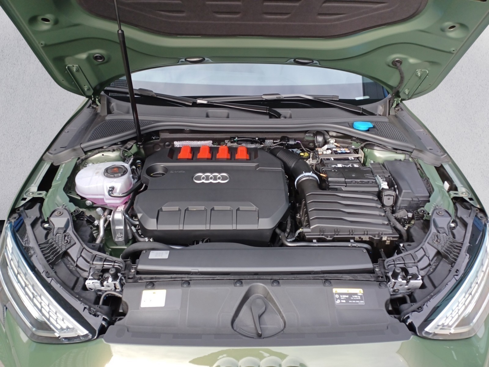 Audi - S3 Sportback TFSI 245(333) kW(PS) S