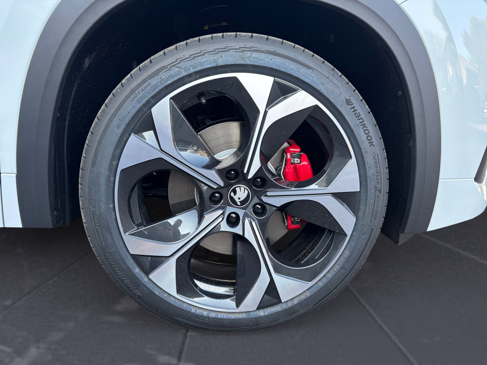 Skoda - Kodiaq RS 2,0 TSI 7-Gang-DSG 4x4