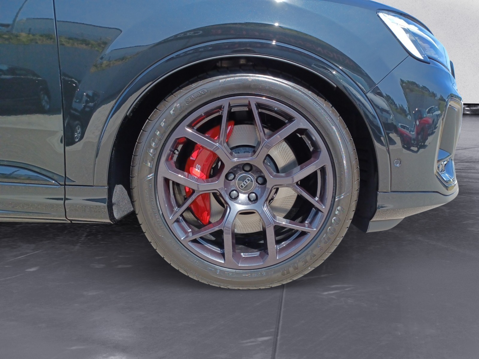 Audi - SQ7 SUV TFSI 373(507) kW(PS) tiptro nic