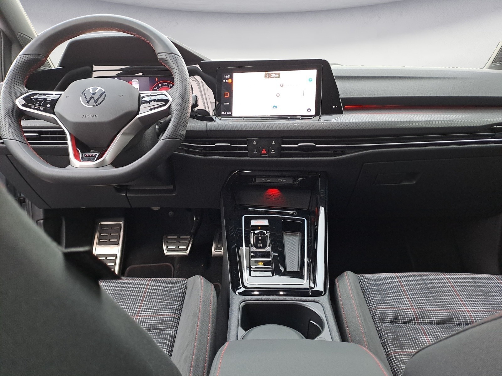 Volkswagen - Golf GTI 2.0 TSI DSG
