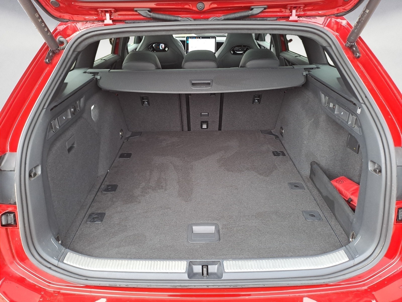 Volkswagen - Passat R-Line 2,0 TDI SCR DSG